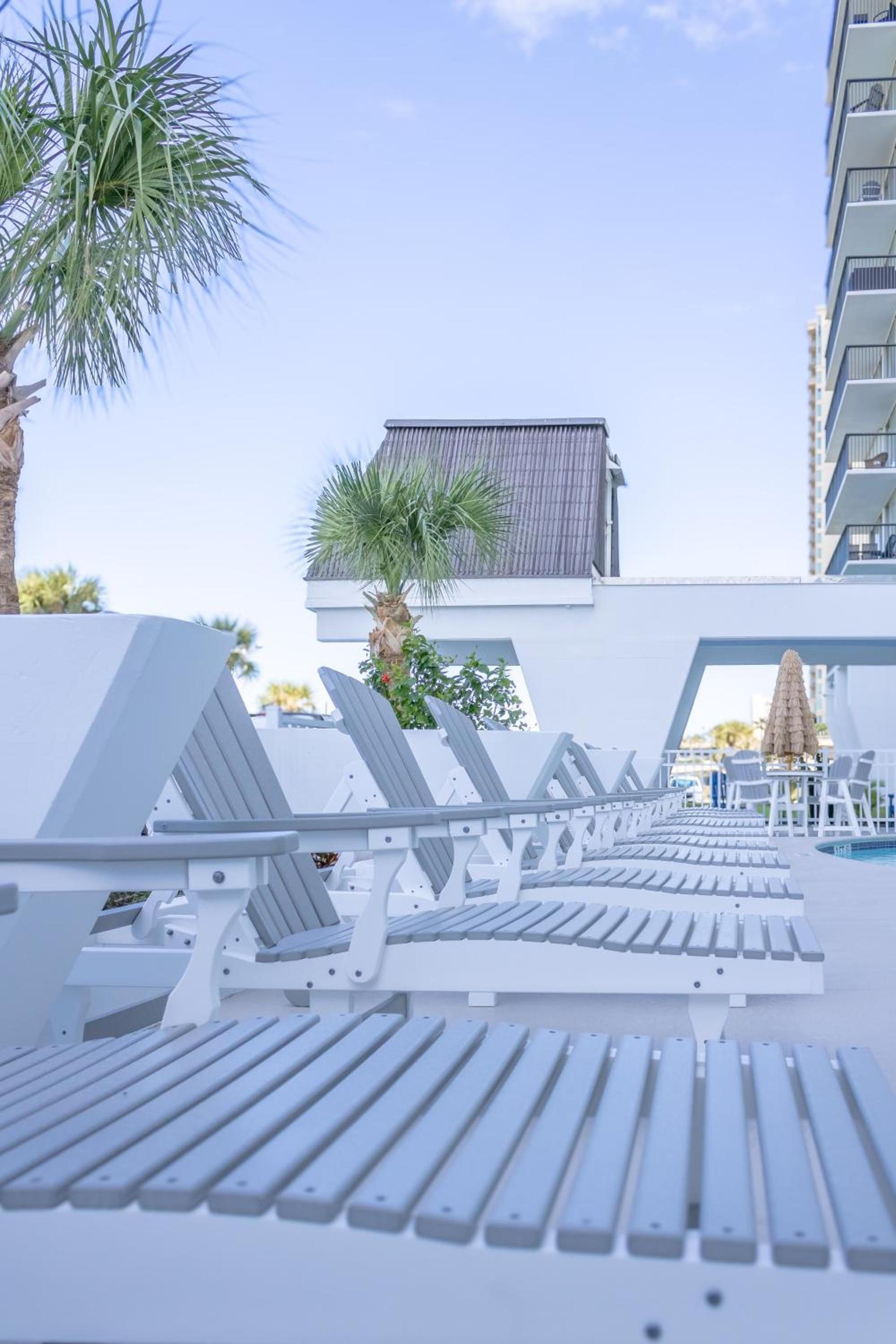 Islander East Condominiums photo 23