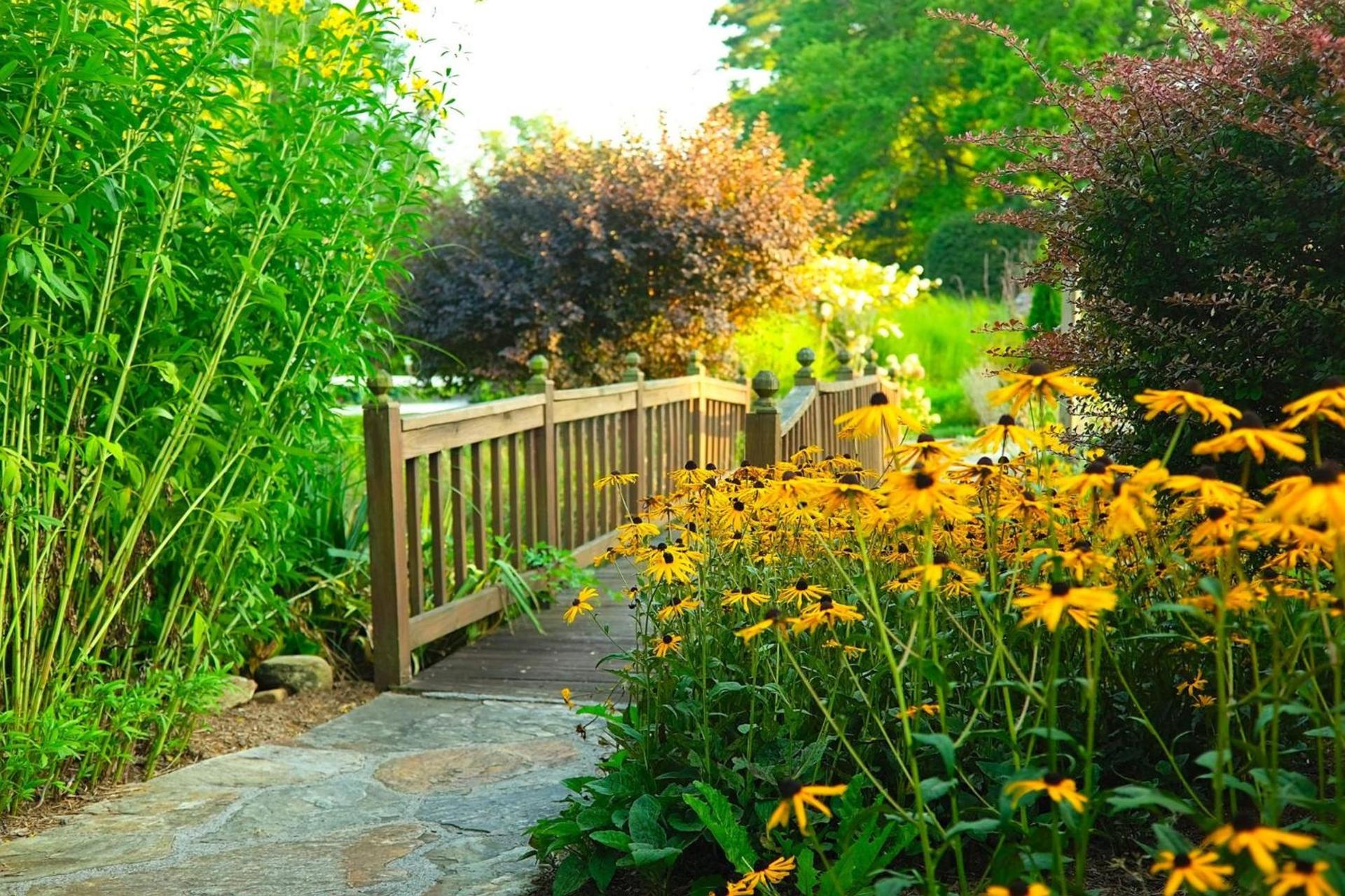 Azalea Garden Inn photo 19