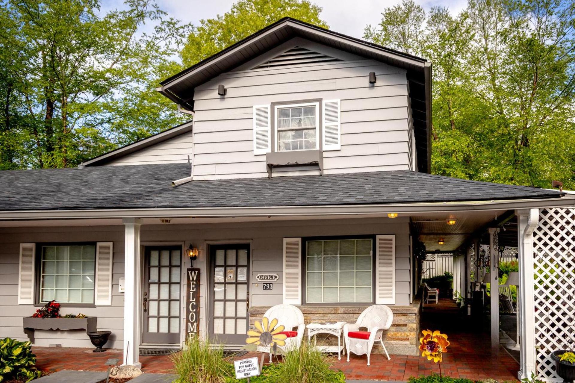 Azalea Garden Inn photo 34