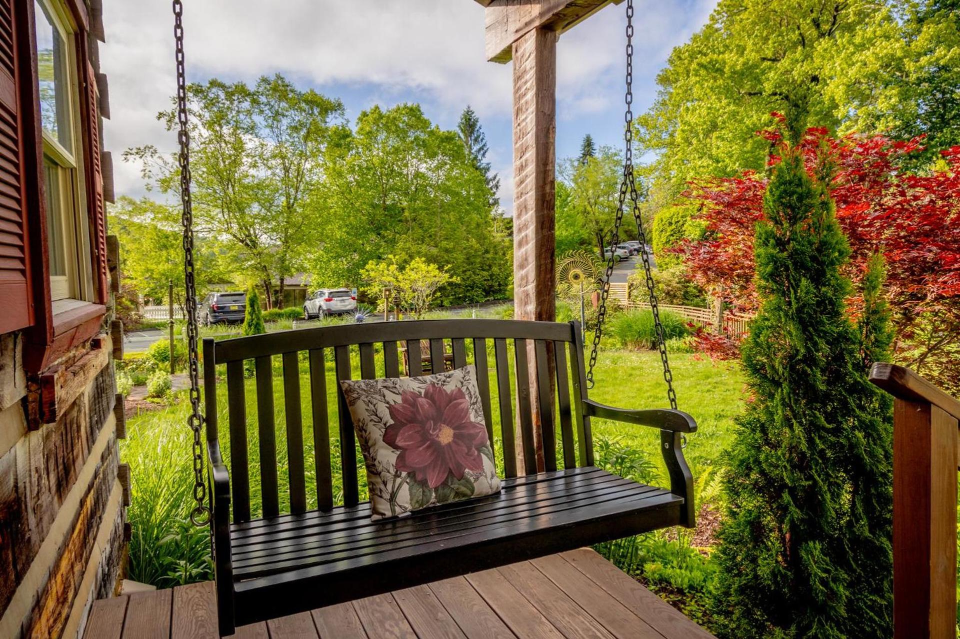 Azalea Garden Inn photo 35