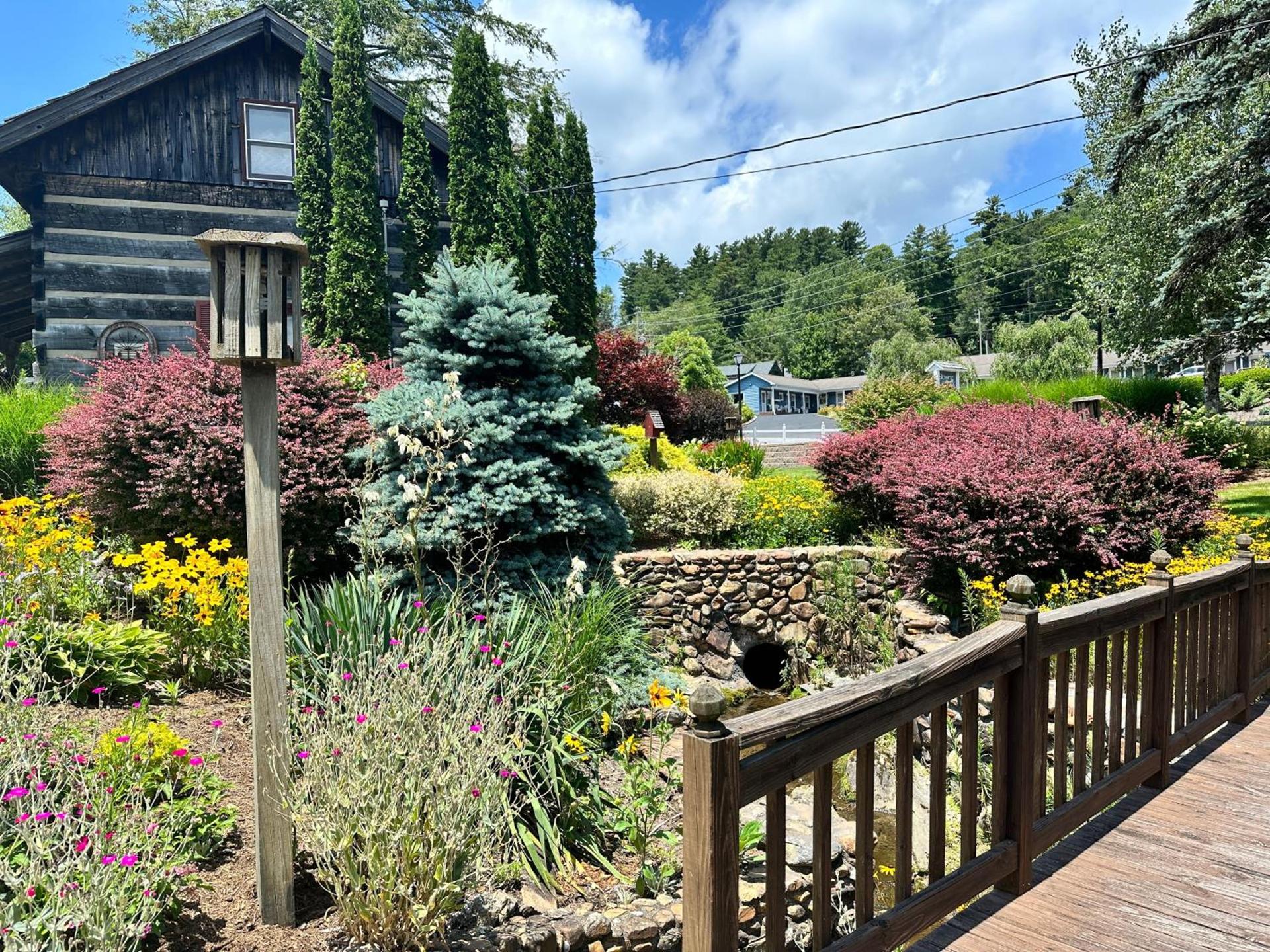 Azalea Garden Inn photo 59