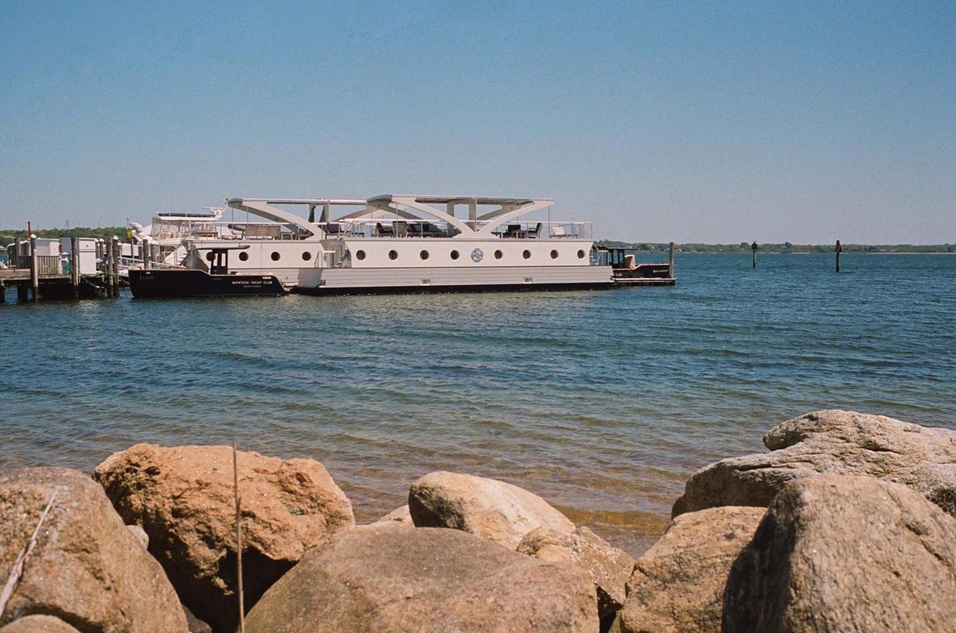 Montauk Yacht Club photo 25