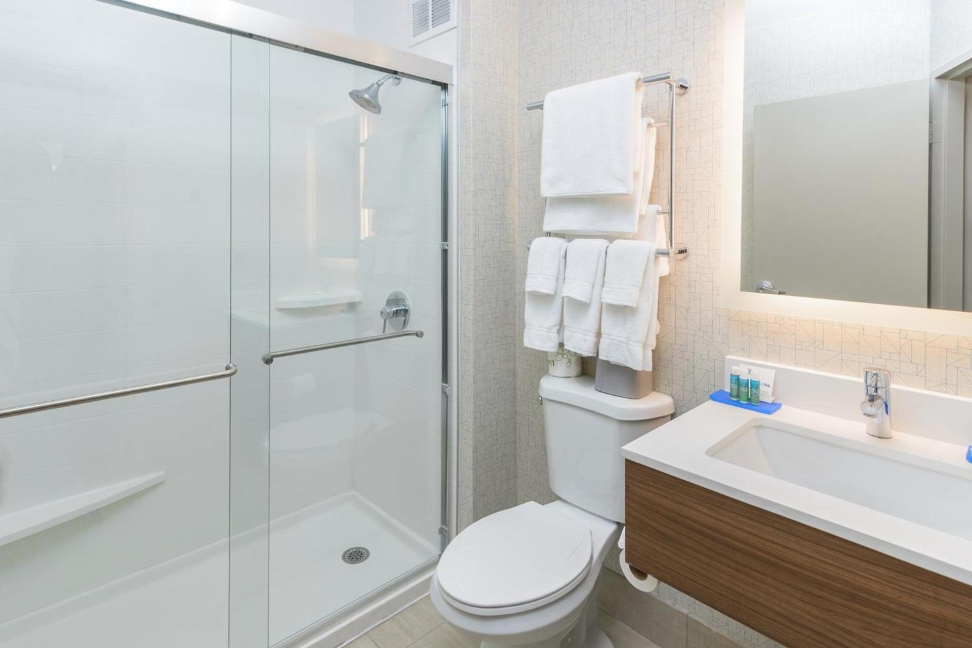 Holiday Inn Express Southington by IHG photo 35