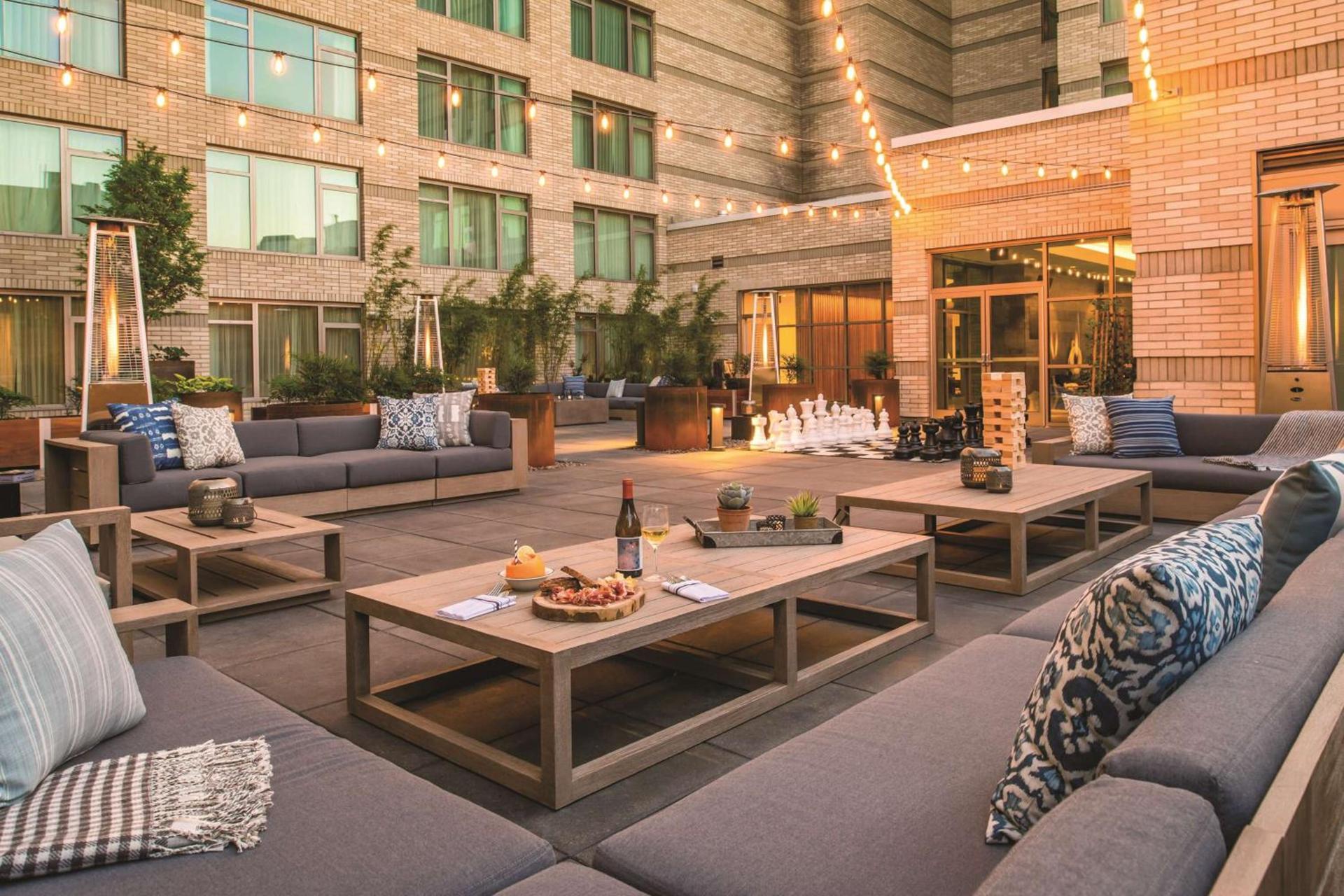 The Duniway Portland, A Hilton Hotel photo 4