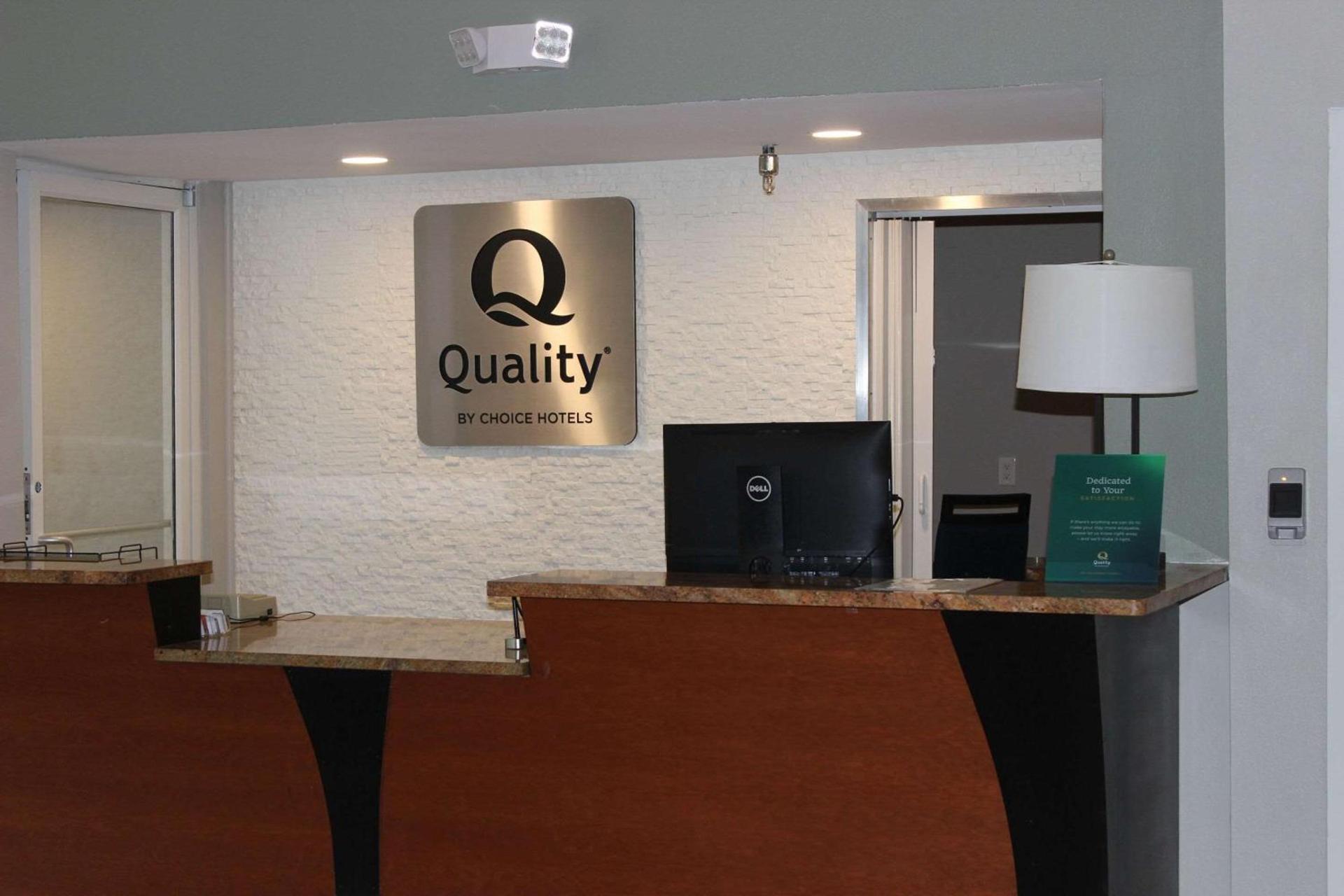 Quality Suites Waldorf photo 3