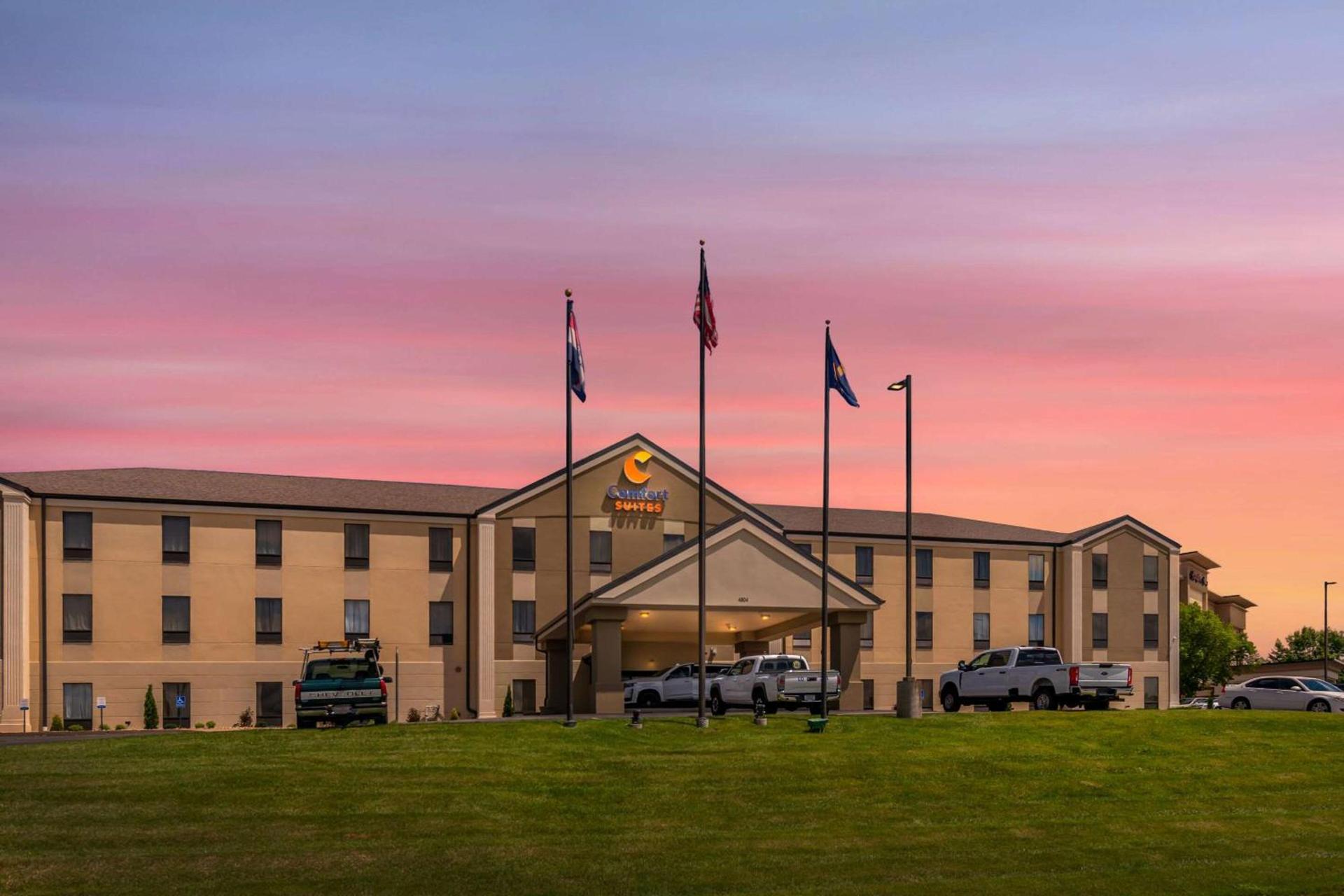 Comfort Suites - Jefferson City photo 4