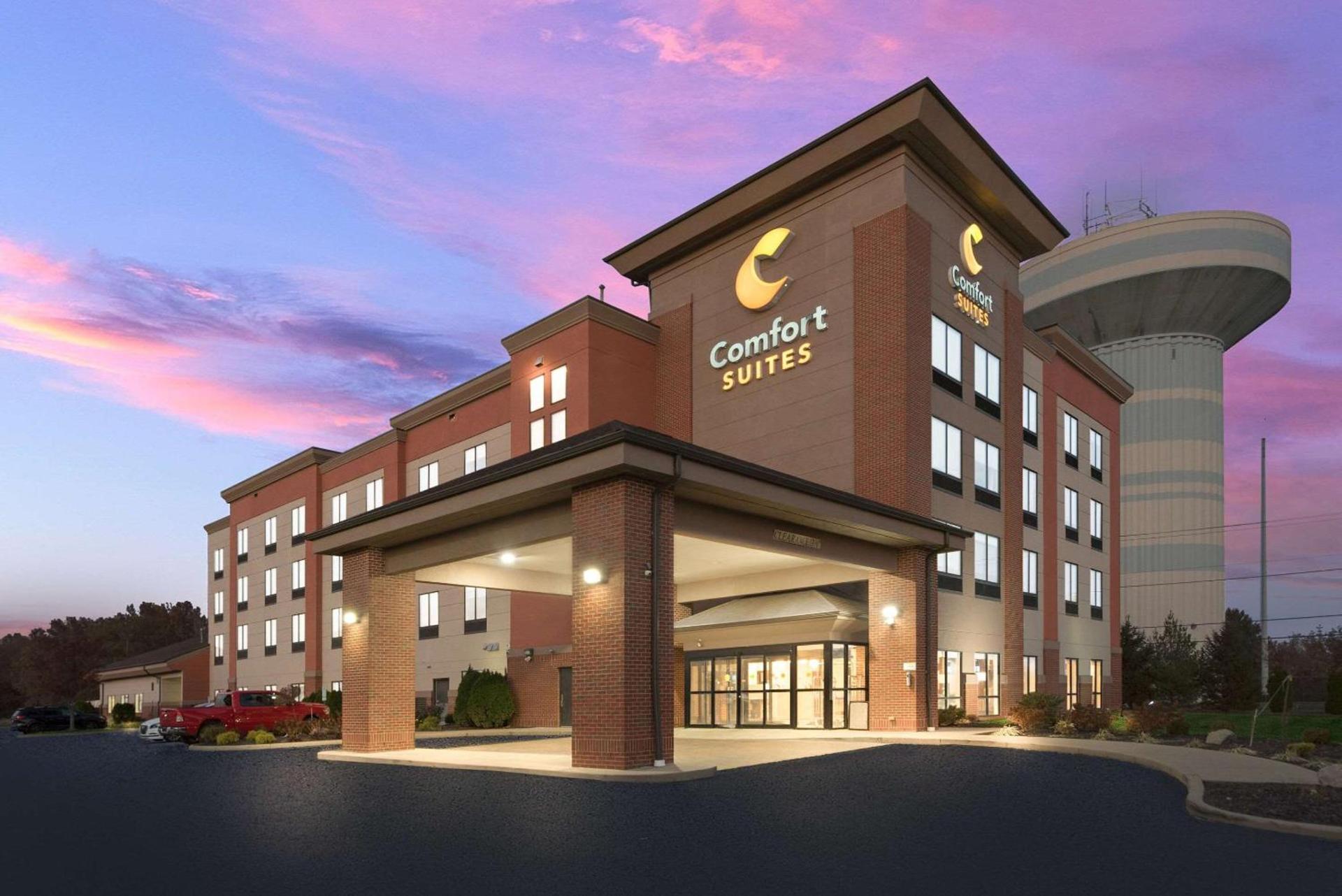 Comfort Suites Columbus East Broad photo 5