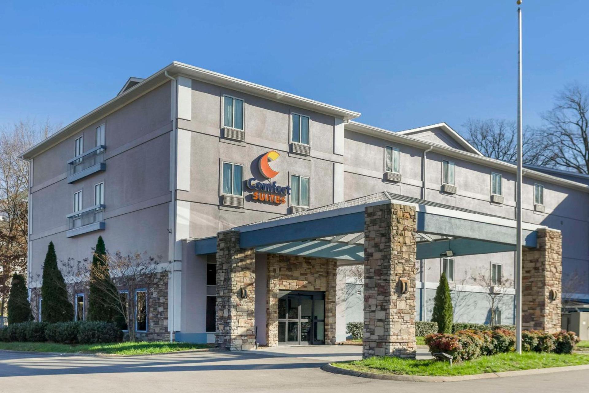 Comfort Suites Nashville Airport - BNA photo 25