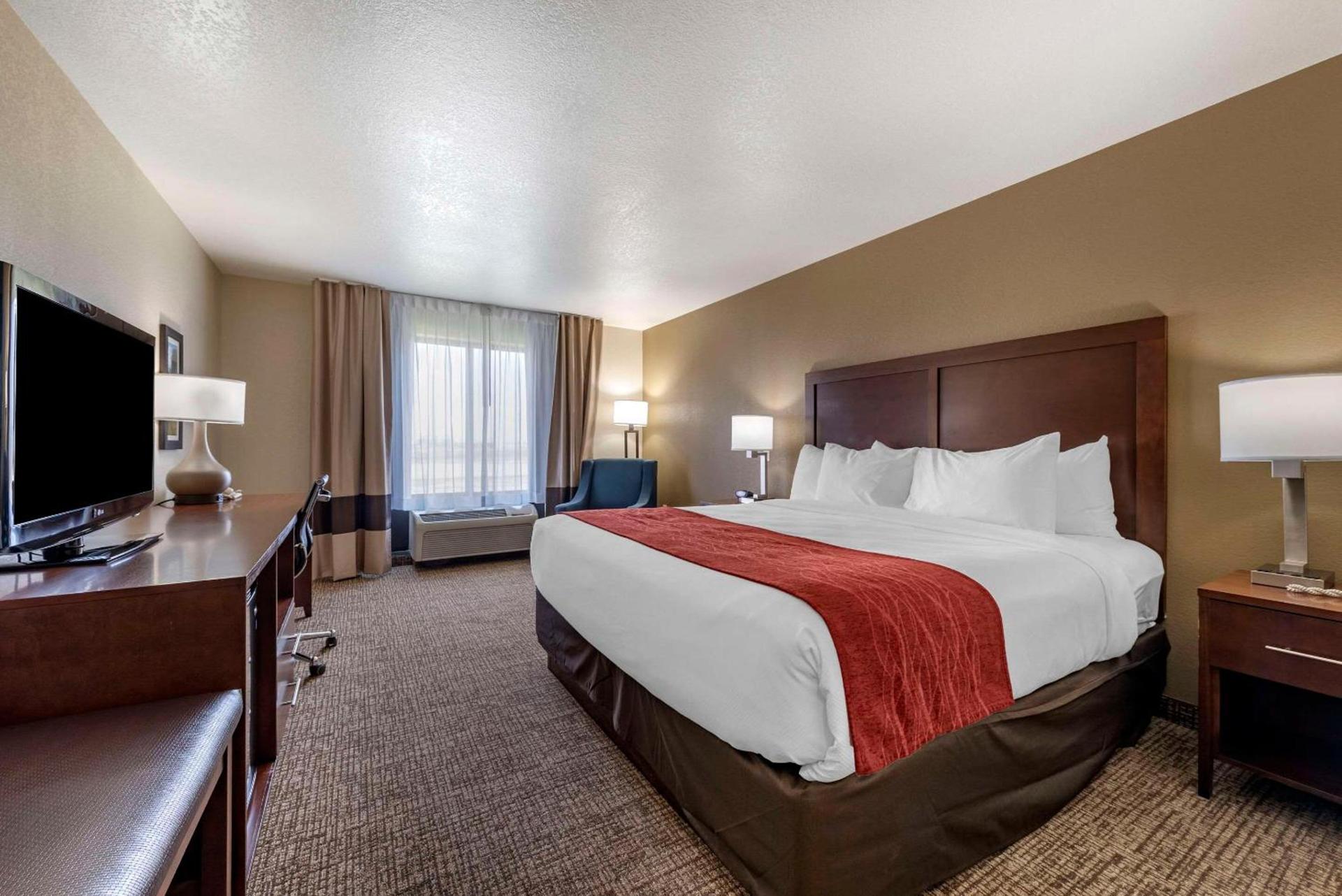 Comfort Inn & Suites Goodland photo 16