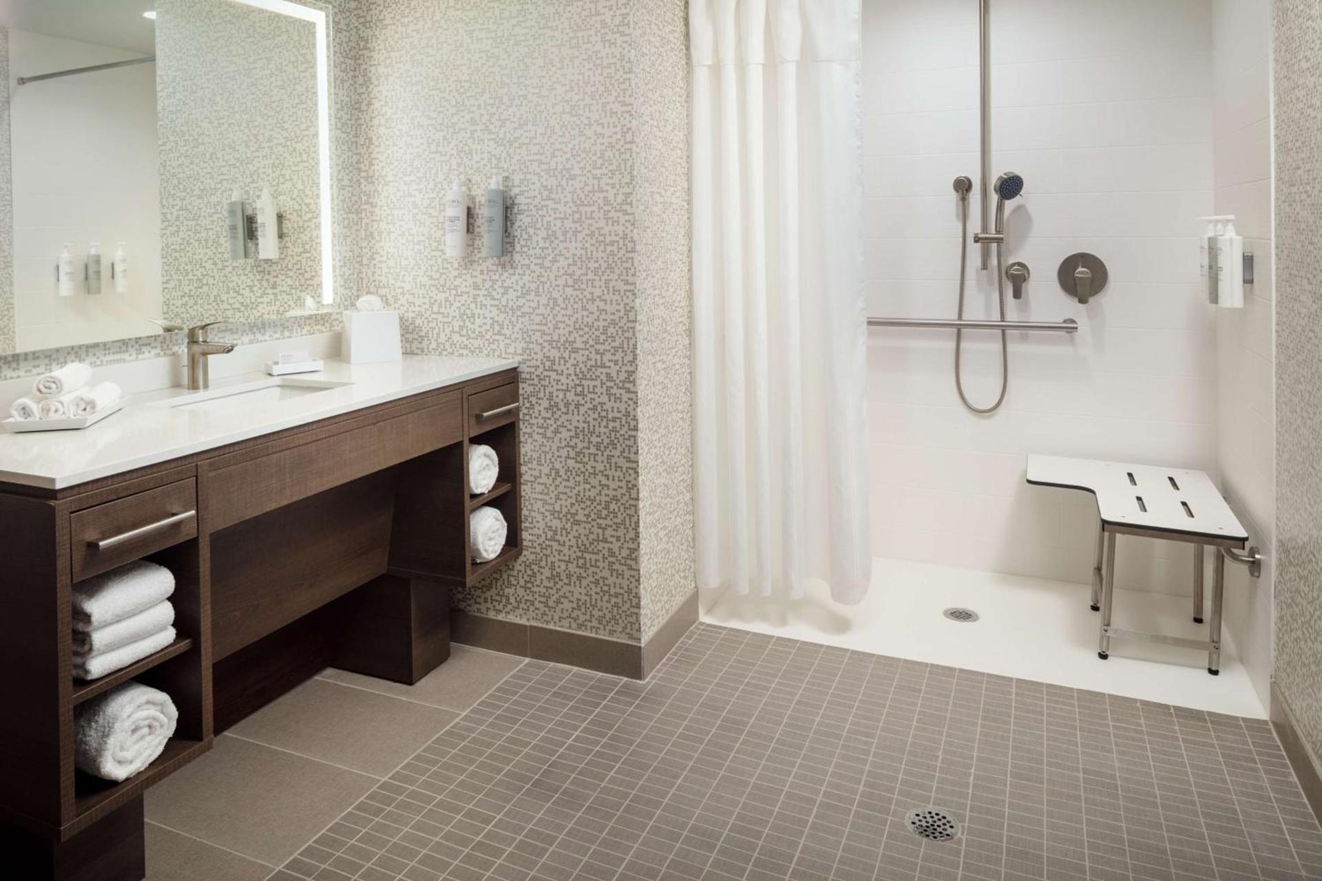 Home2 Suites By Hilton Wilmington Medical Park Downtown photo 18