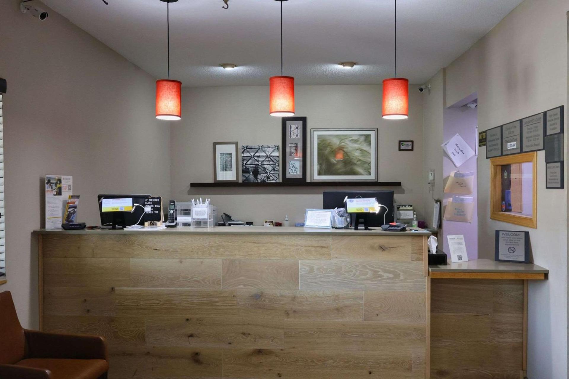 Country Inn & Suites by Radisson, Sparta, WI photo 10