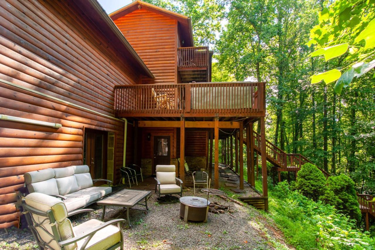 Luxury Mountain Lodge Hot Tub Theater Sauna Games photo 11