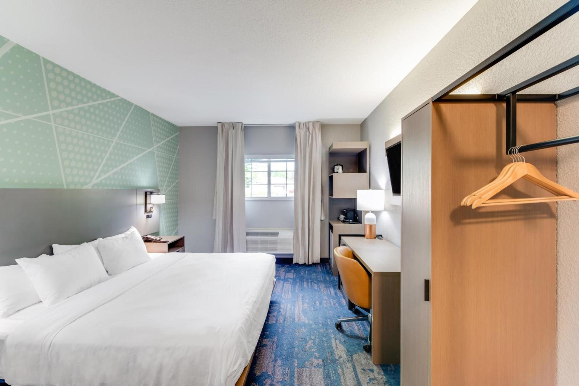 Comfort Inn & Suites Weston - Wausau photo 41