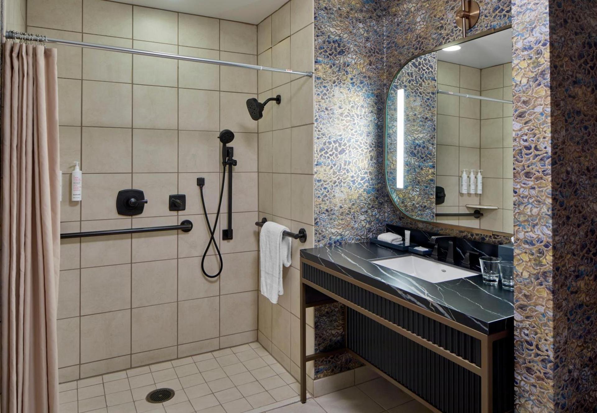 Renaissance Shoals Resort & Spa photo 9