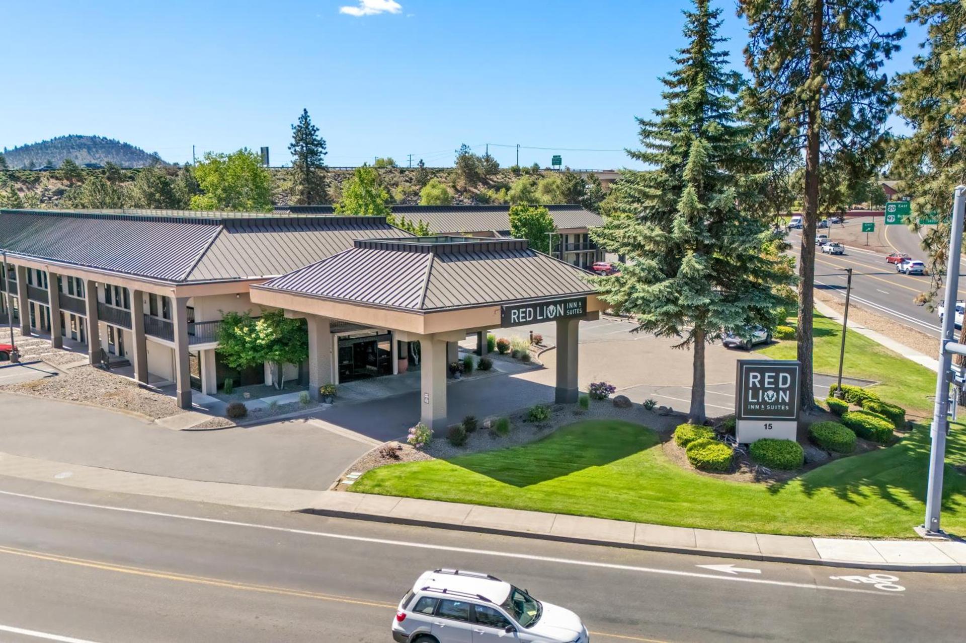 Red Lion Inn & Suites Deschutes River - Bend photo 6