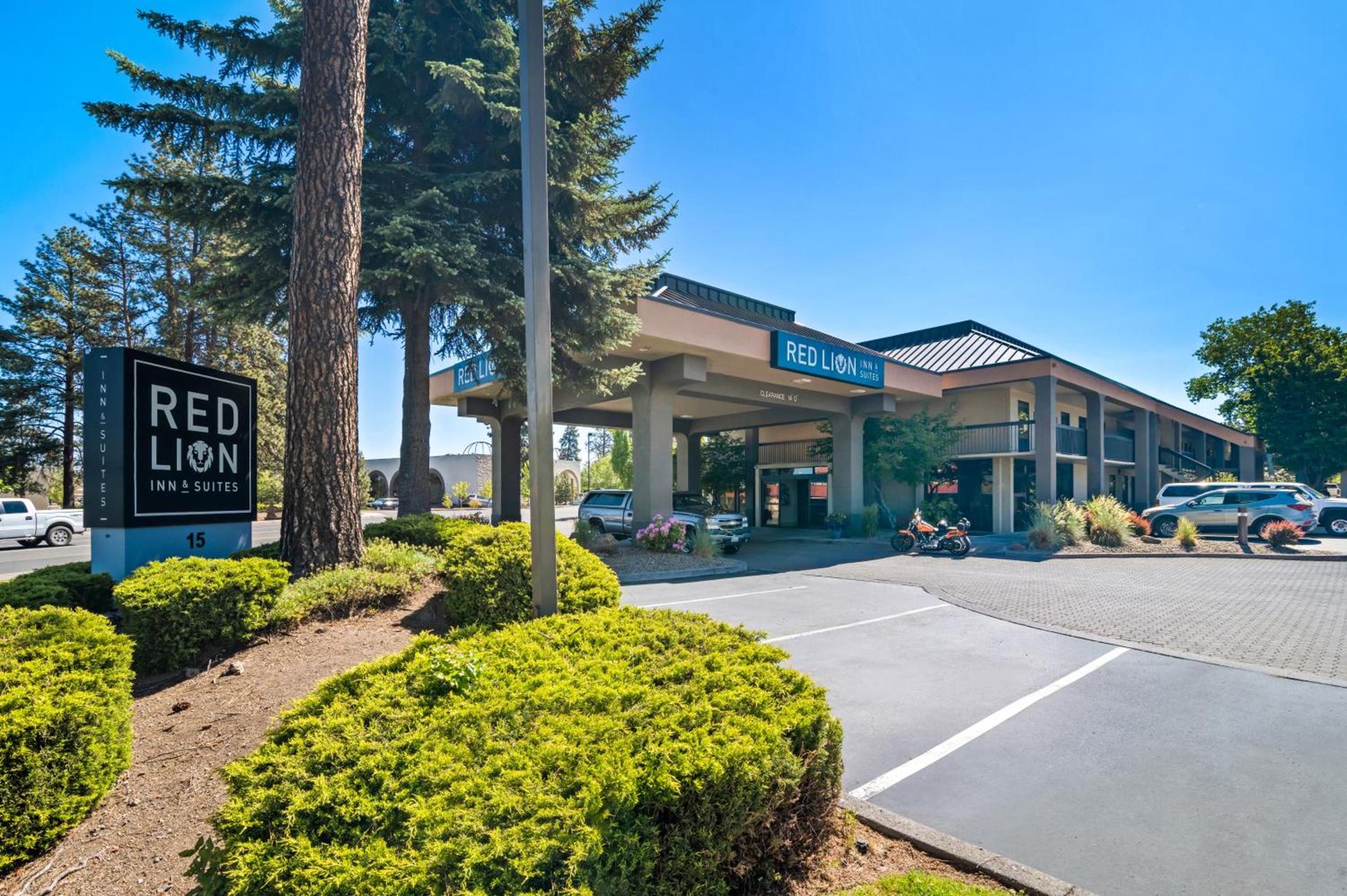 Red Lion Inn & Suites Deschutes River - Bend photo 21