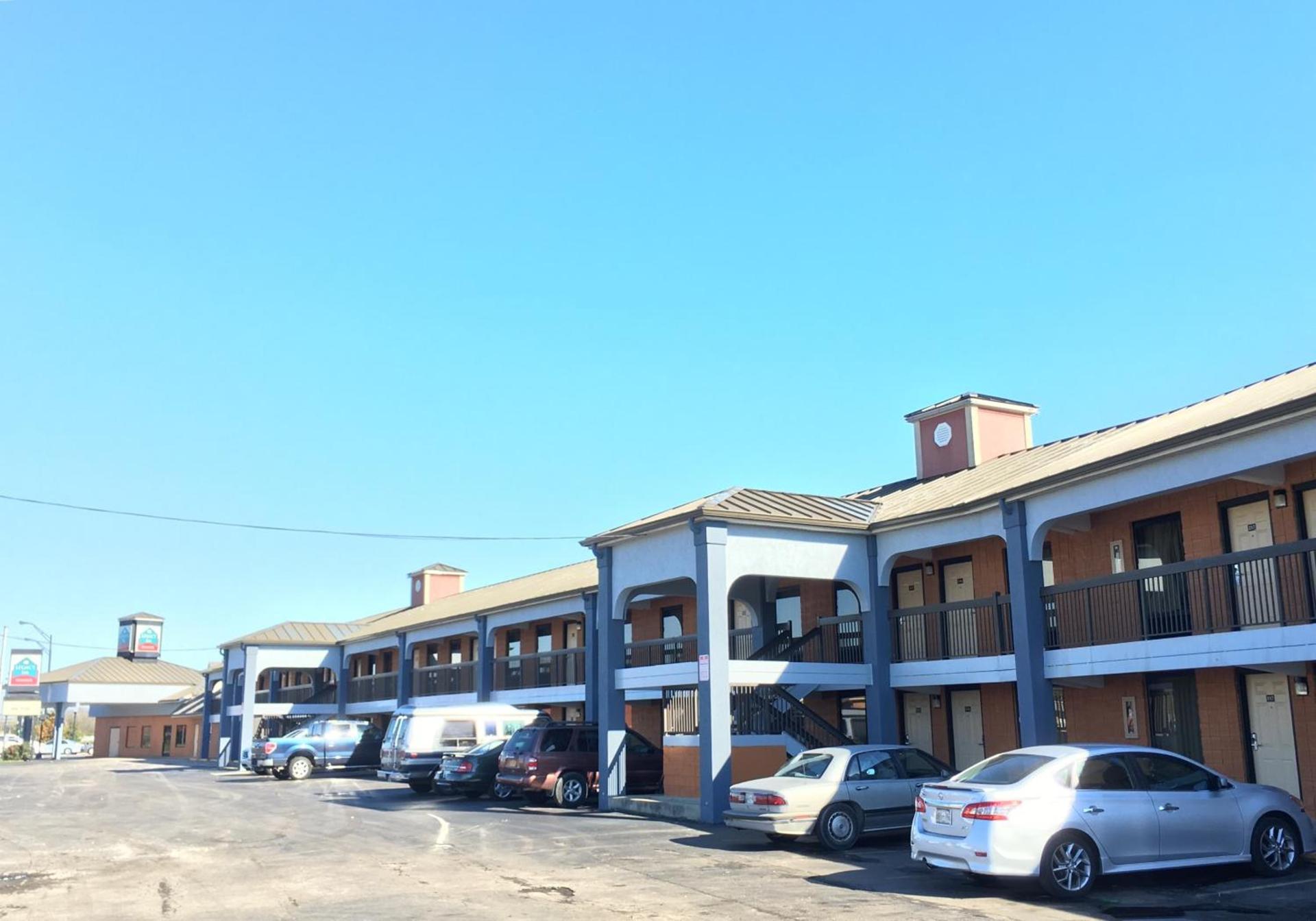 Legacy Inn - Gallatin photo 22
