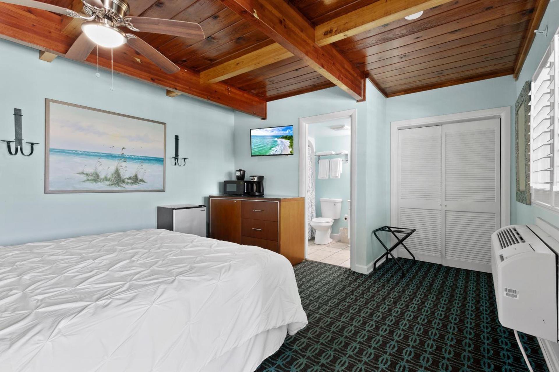 Oceanfront Inn, Inlet View, King Bed, #5 photo 16