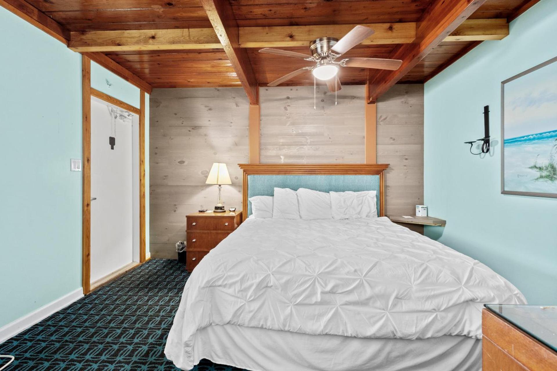 Oceanfront Inn, Inlet View, King Bed, #5 photo 18
