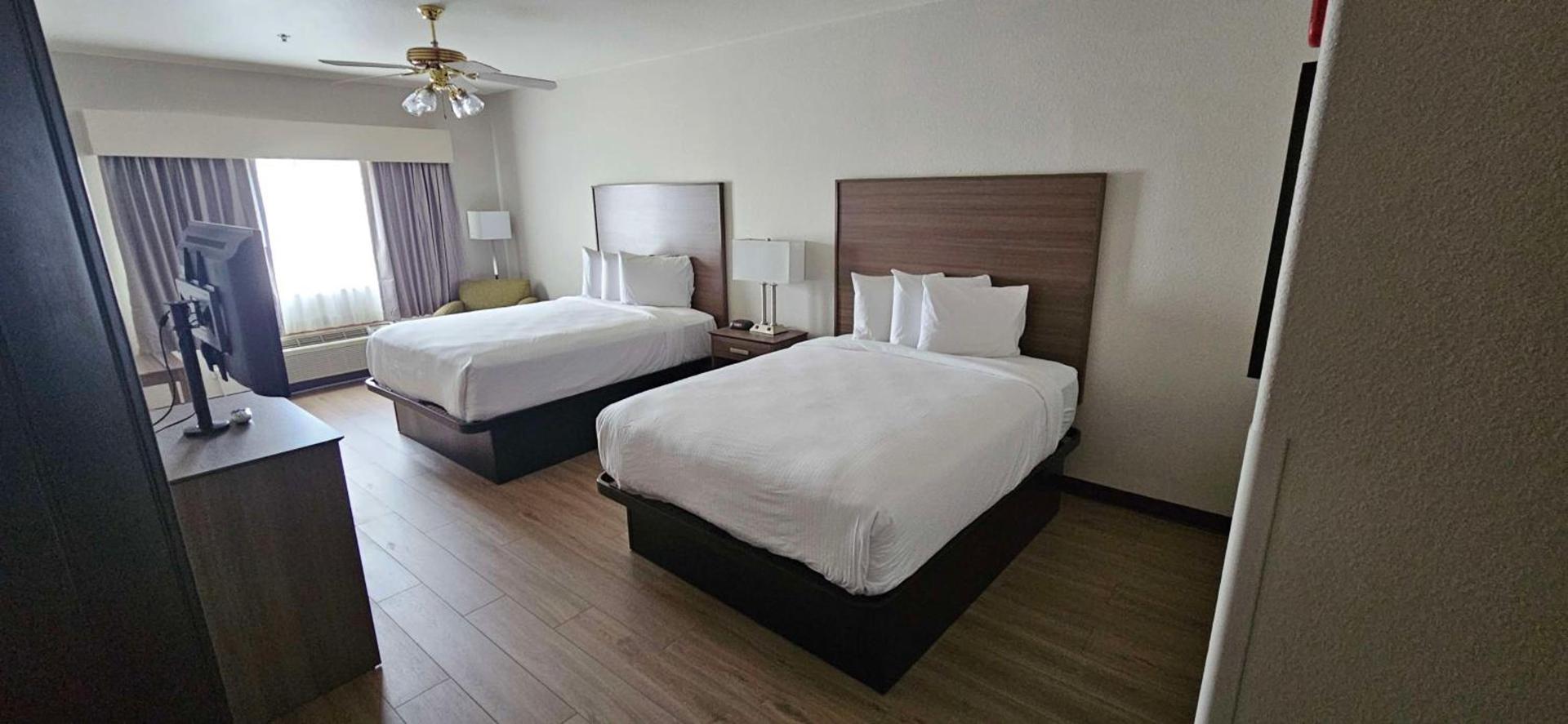 Best Western Firestone Inn & Suites photo 18