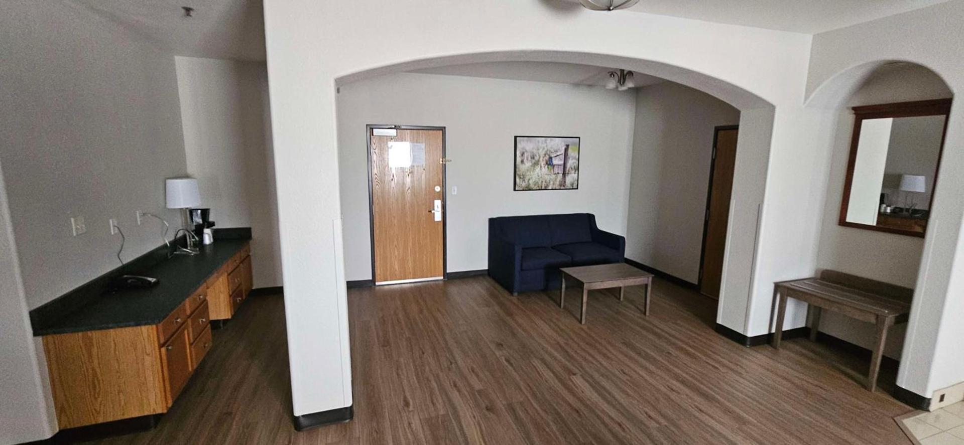 Best Western Firestone Inn & Suites photo 21