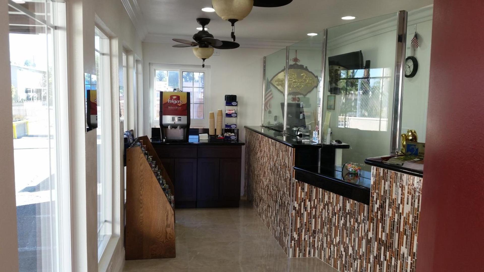 Kona Inn Motel Anaheim photo 15