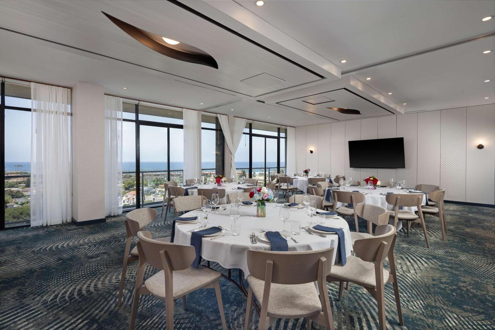 Hotel La Jolla, Curio Collection by Hilton photo 37