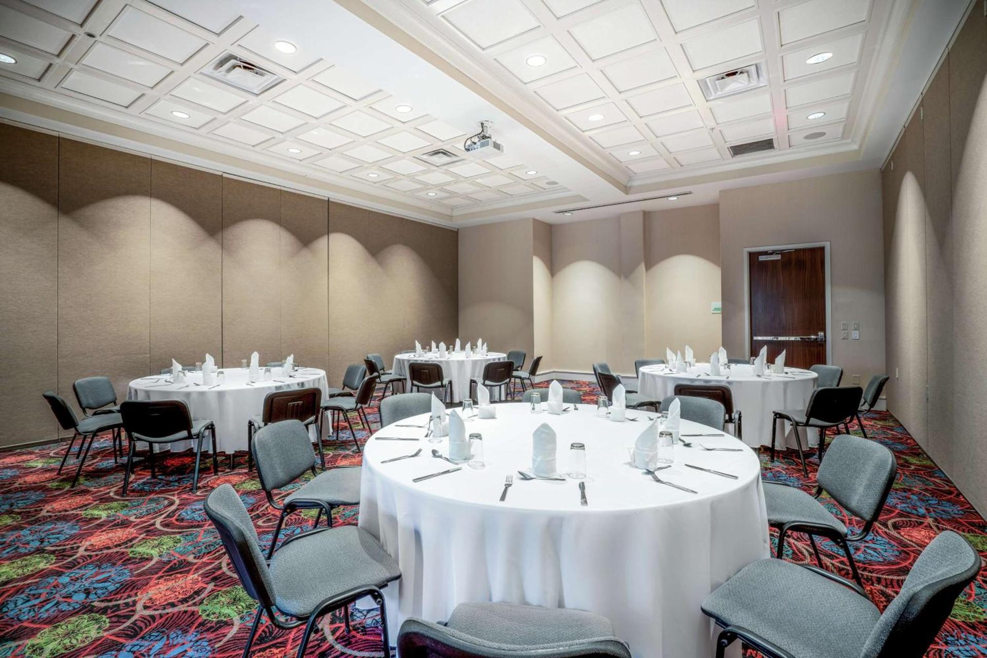 Hilton Garden Inn Dalton photo 8