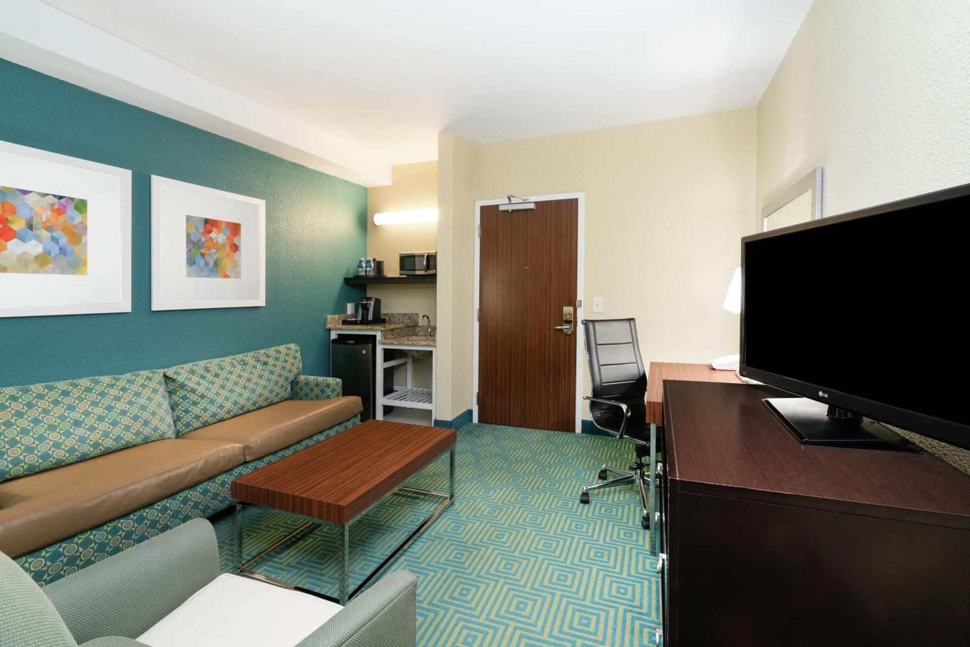 Hilton Garden Inn Dalton photo 18