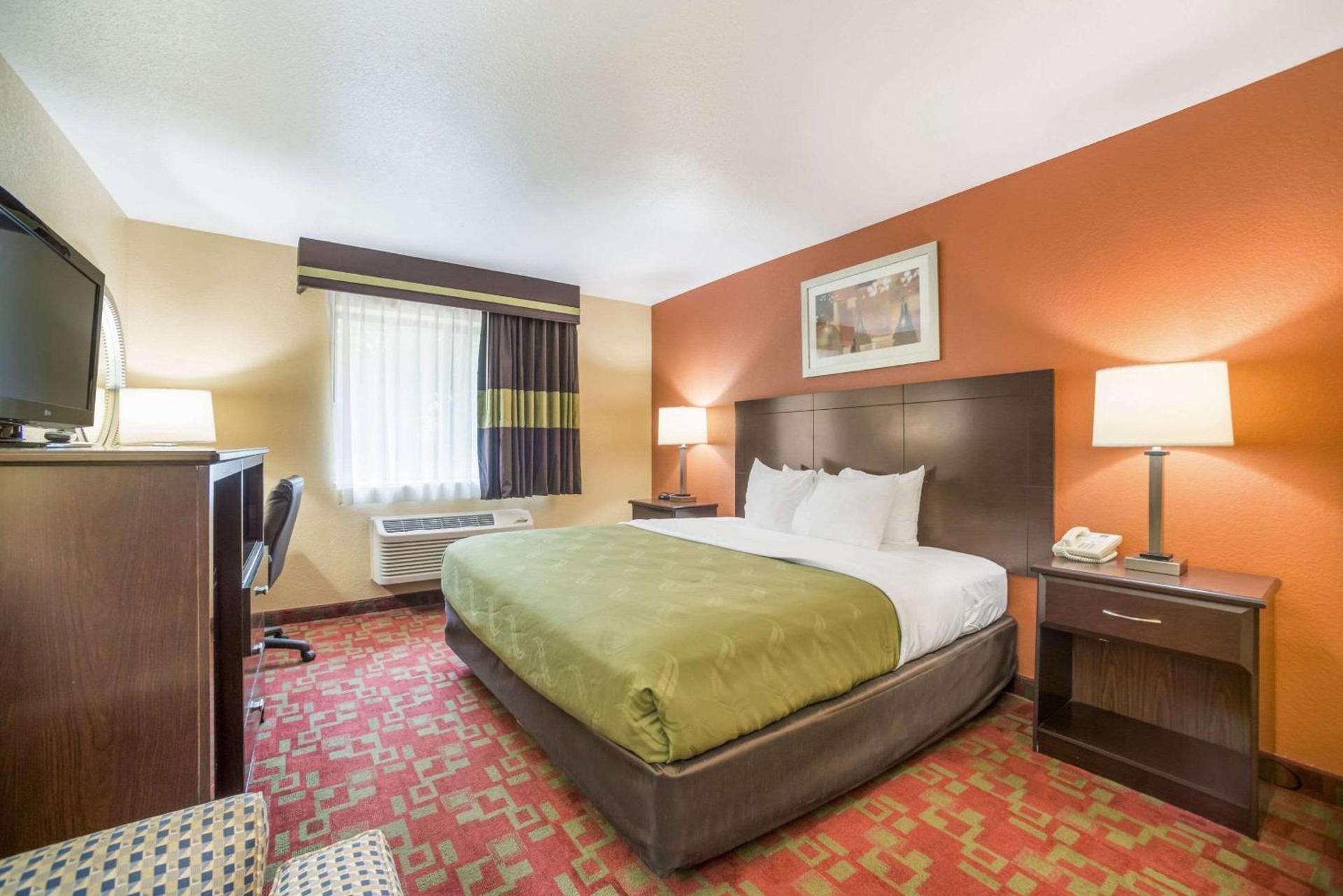 Quality Inn O'Fallon IL - St Louis photo 4