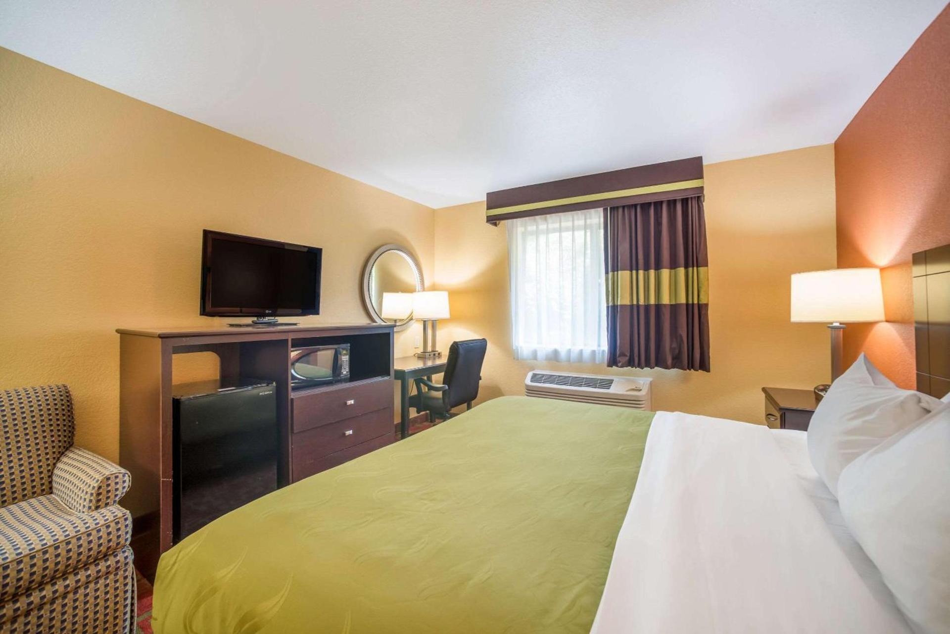 Quality Inn O'Fallon IL - St Louis photo 23