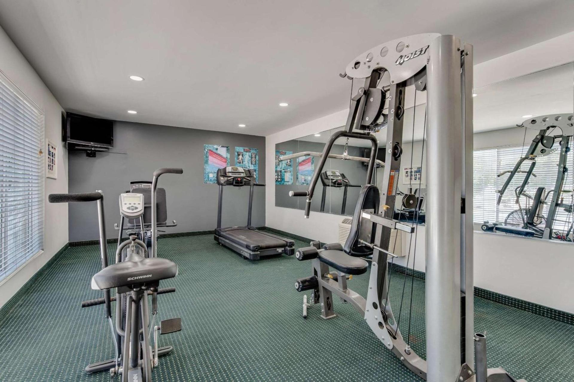 Quality Inn Laurinburg photo 7
