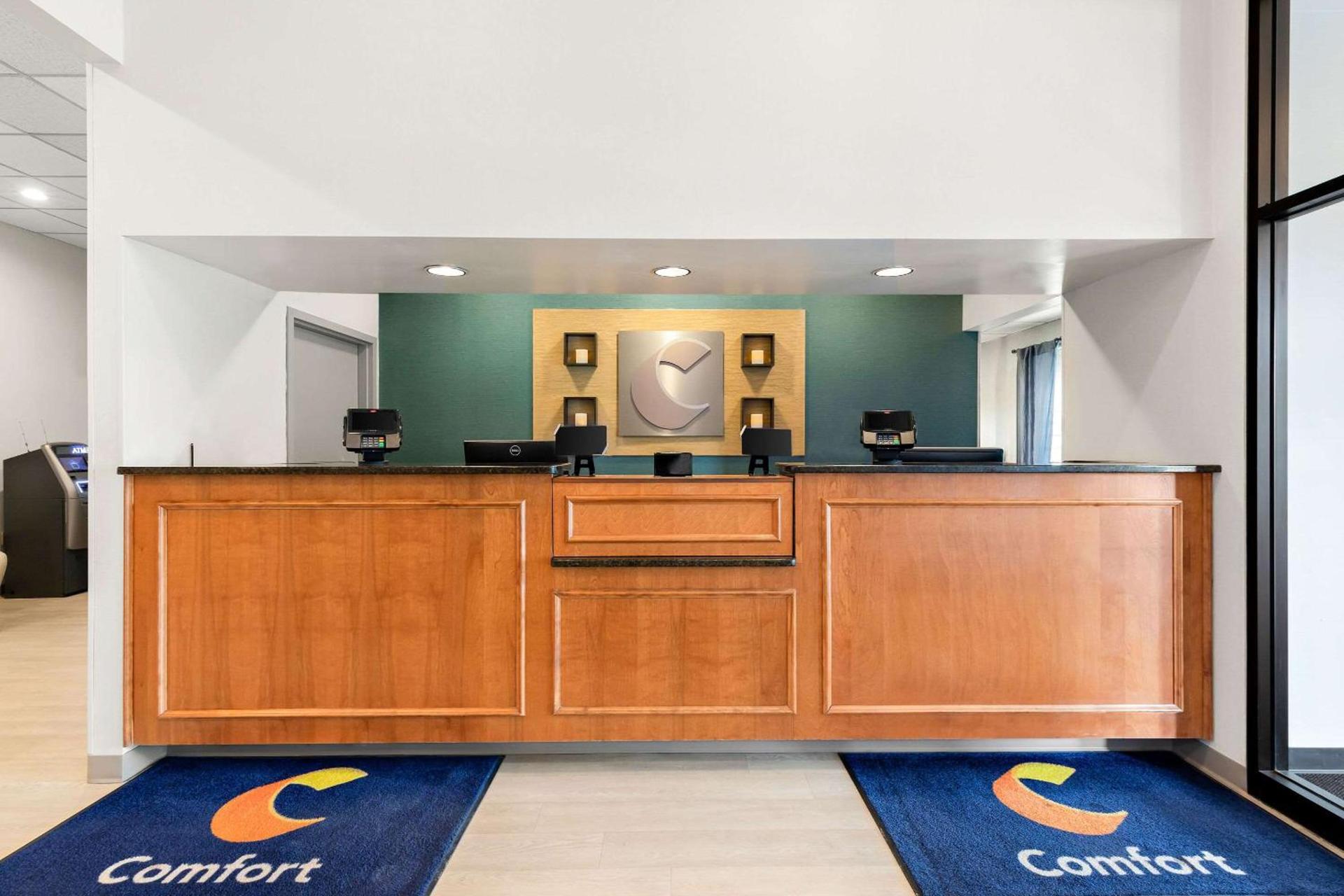 Comfort Inn Pocono Lakes Region photo 9