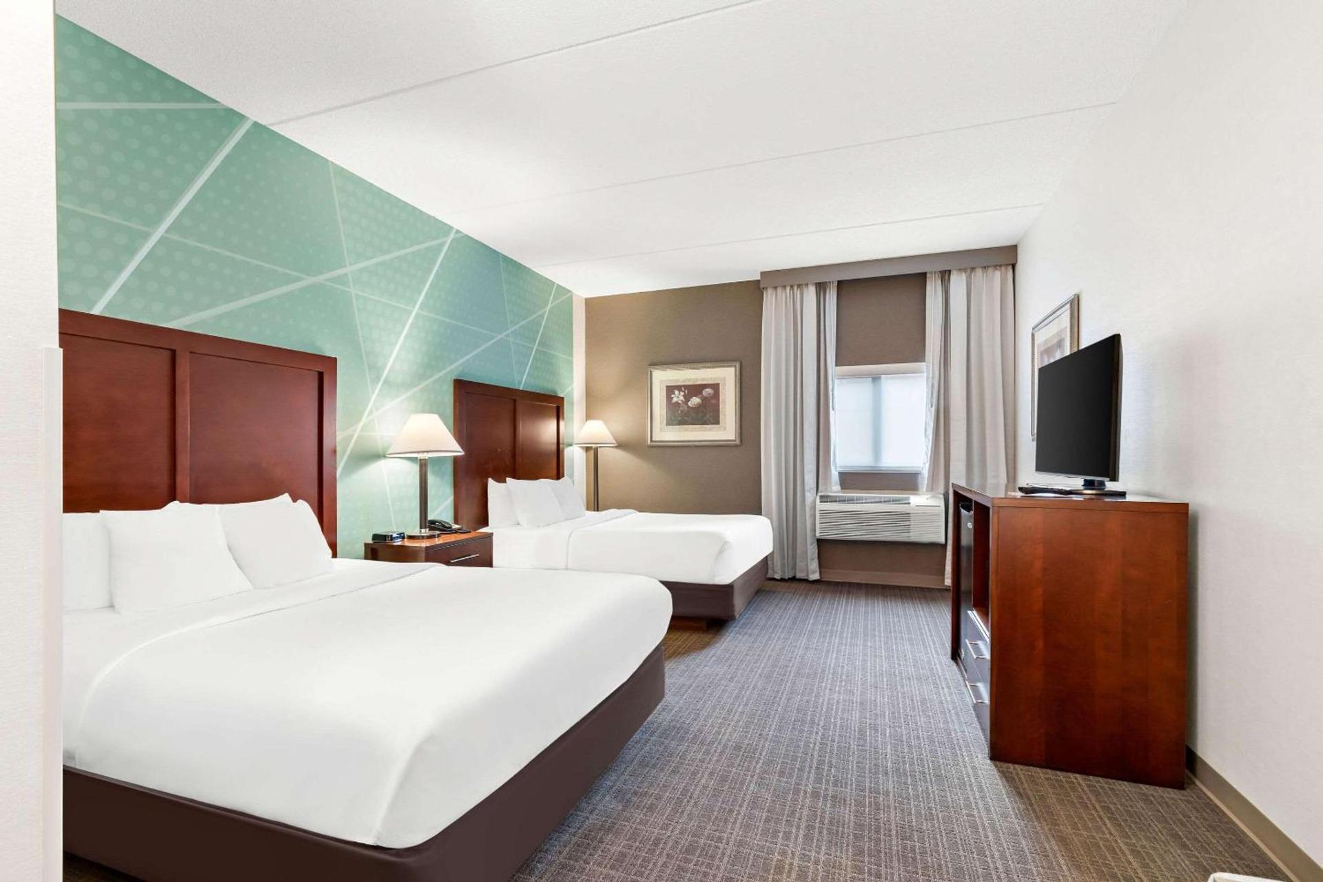 Comfort Inn Pocono Lakes Region photo 11