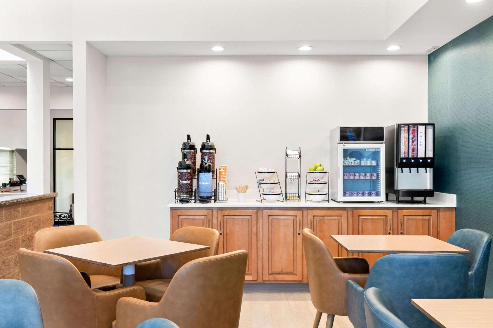 Comfort Inn Pocono Lakes Region photo 36