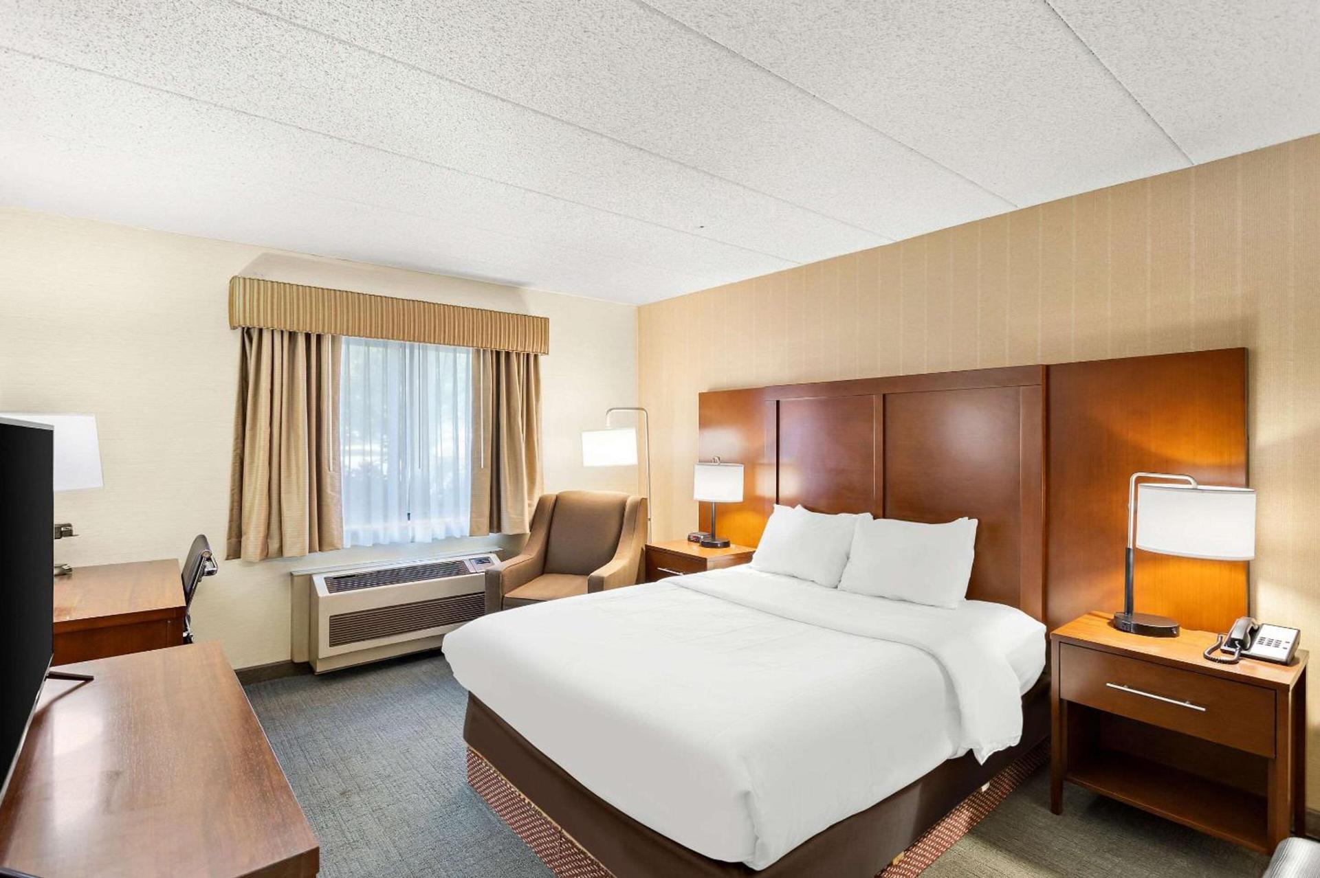 Comfort Inn White River Junction photo 24