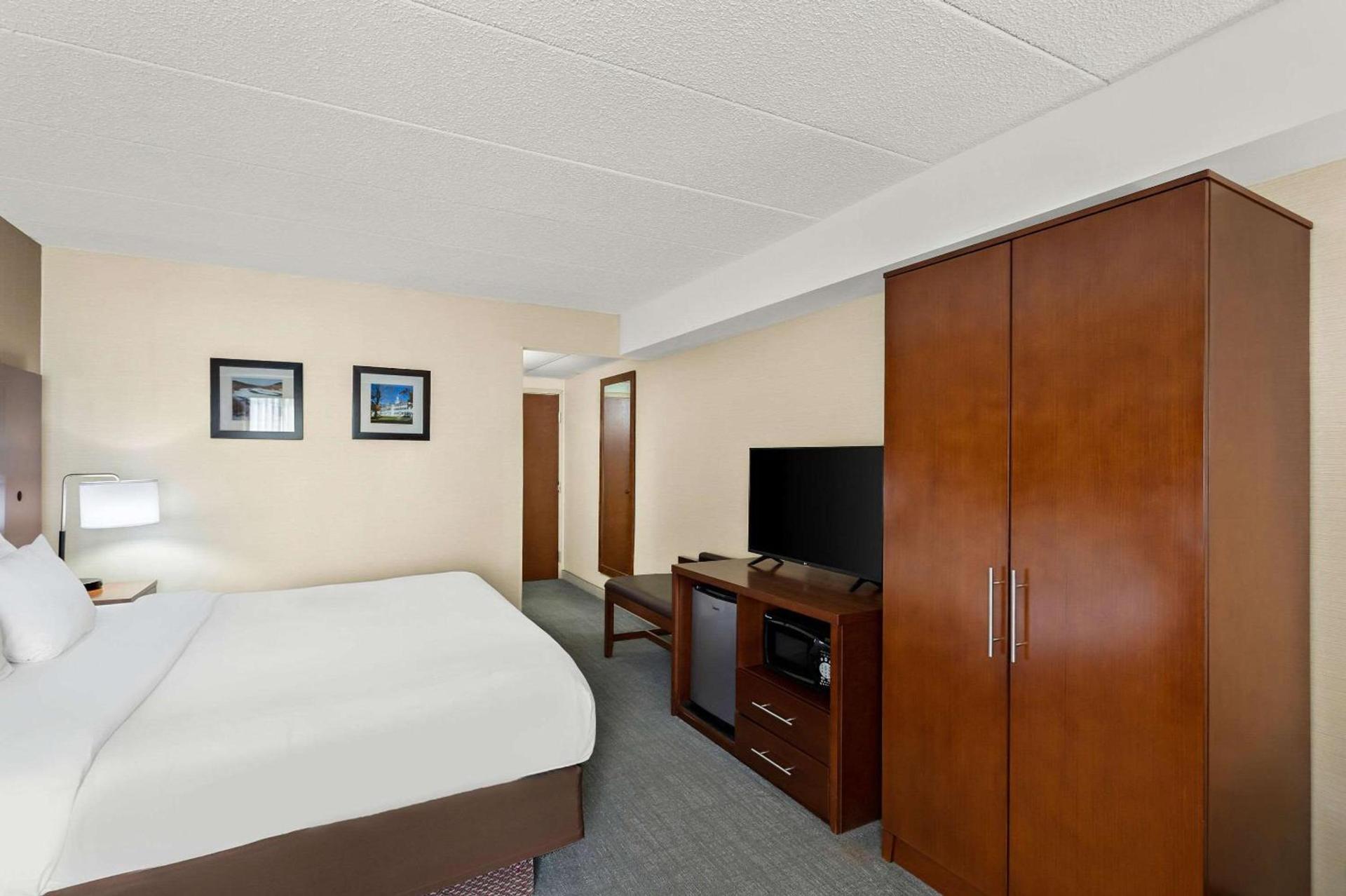 Comfort Inn White River Junction photo 26