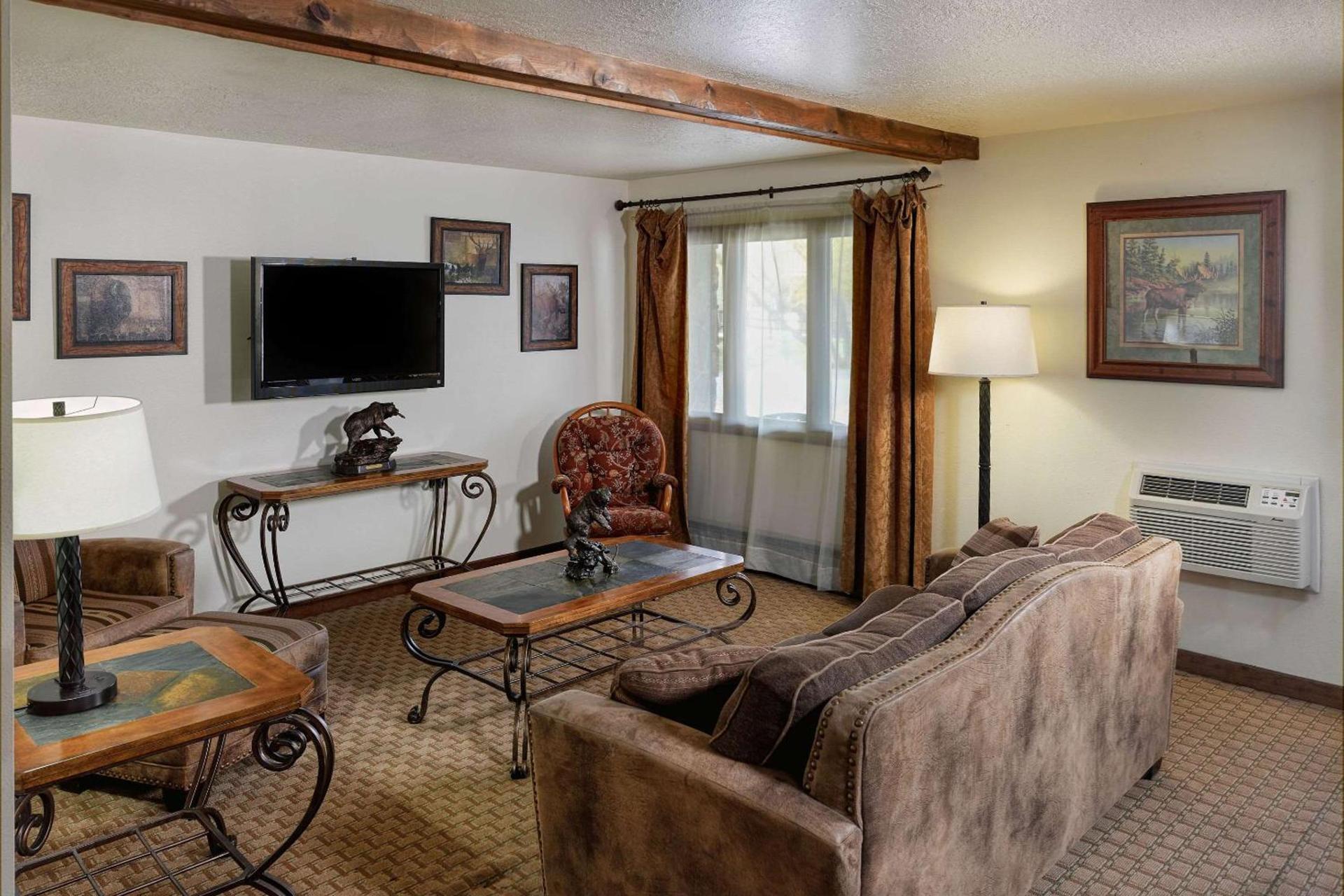 Ridgeline Hotel at Yellowstone, an Ascend Collection Hotel photo 37