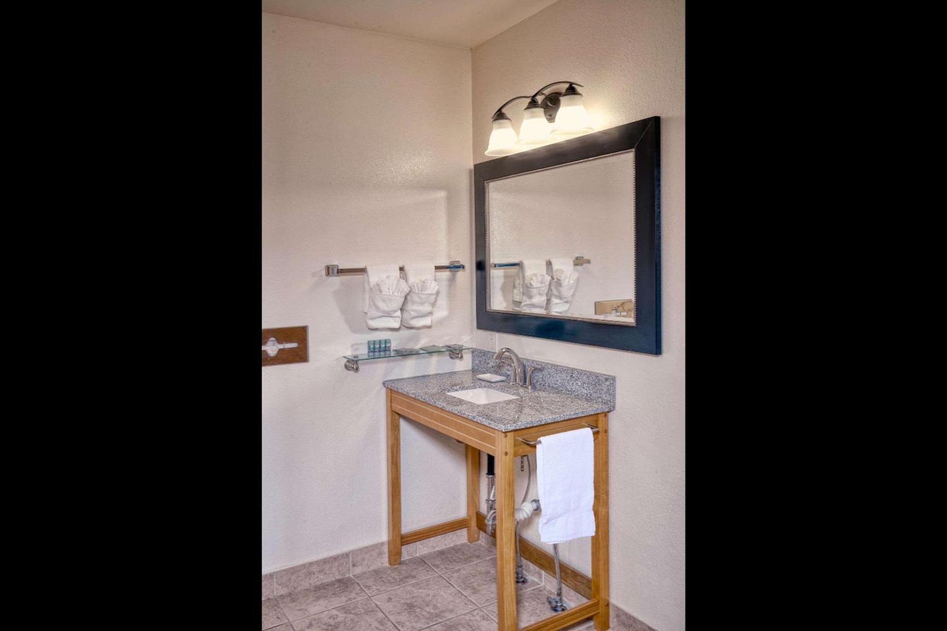 Ridgeline Hotel at Yellowstone, an Ascend Collection Hotel photo 10