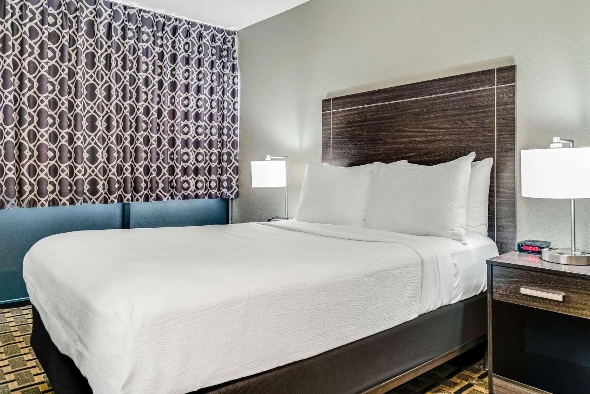 Quality Inn Detroit Downtown photo 34