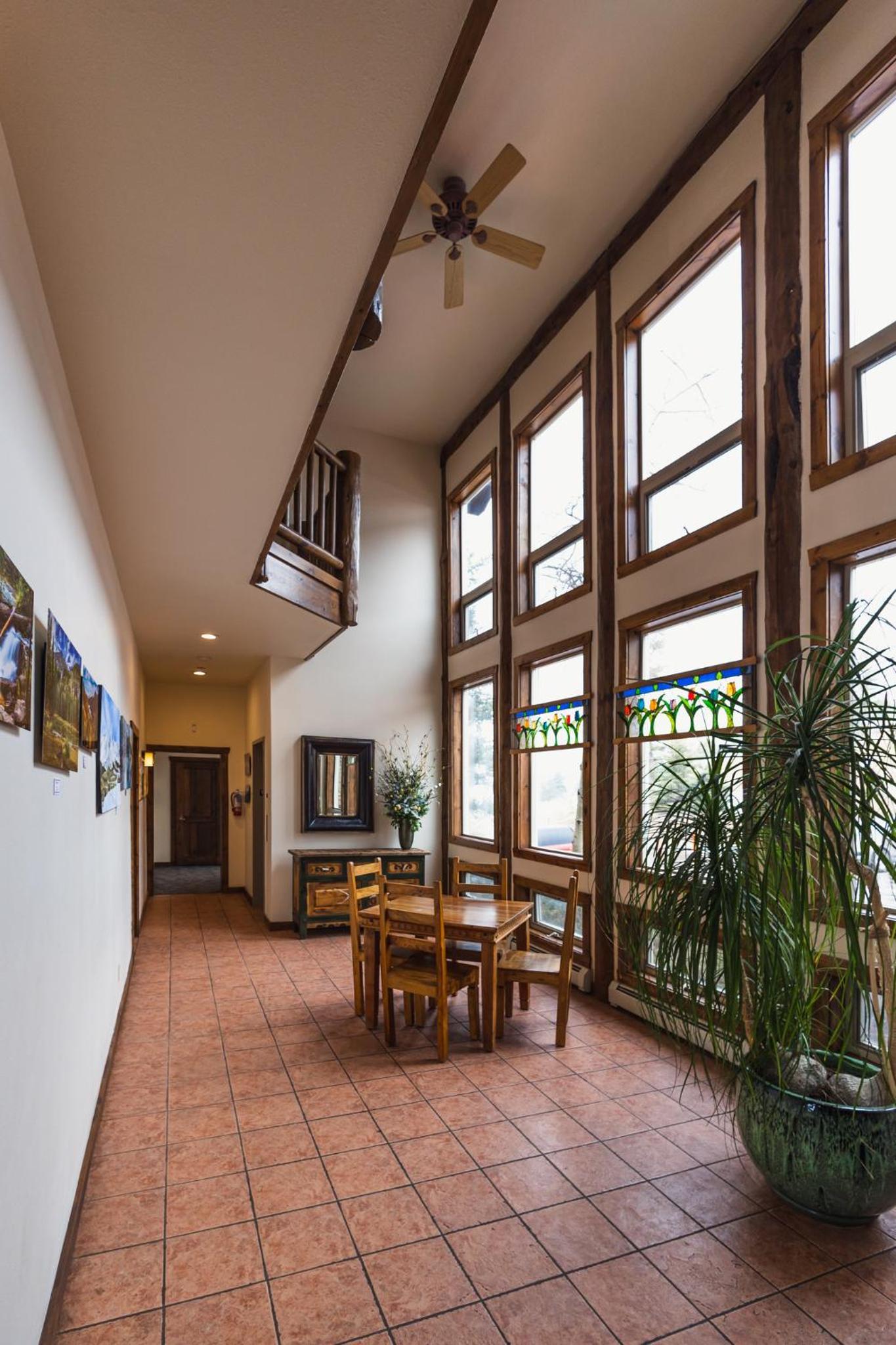 Taharaa Mountain Lodge photo 31