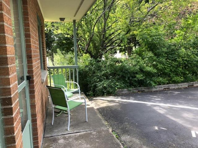 Ludington Blue Spruce Inn photo 22