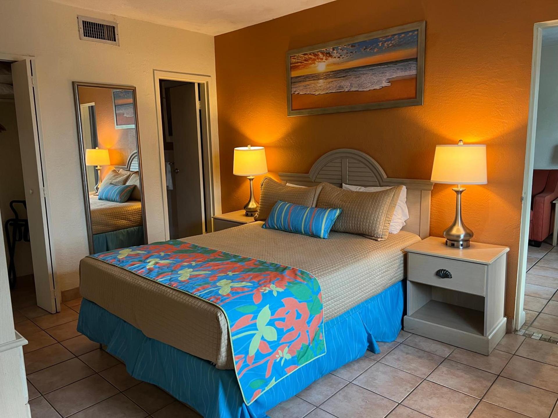 Enchanted Isle Hollywood Beach Resort photo 16