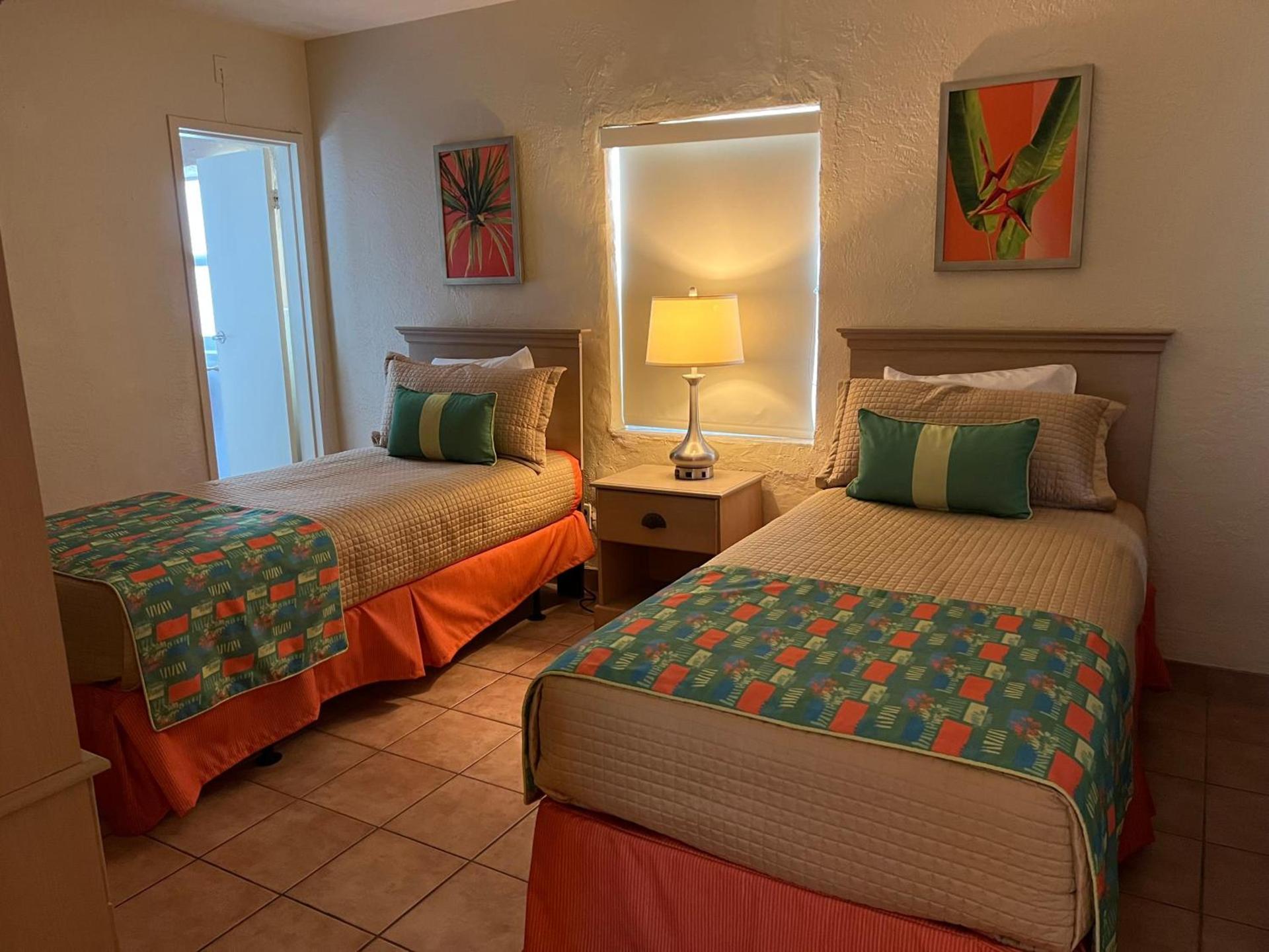 Enchanted Isle Hollywood Beach Resort photo 24