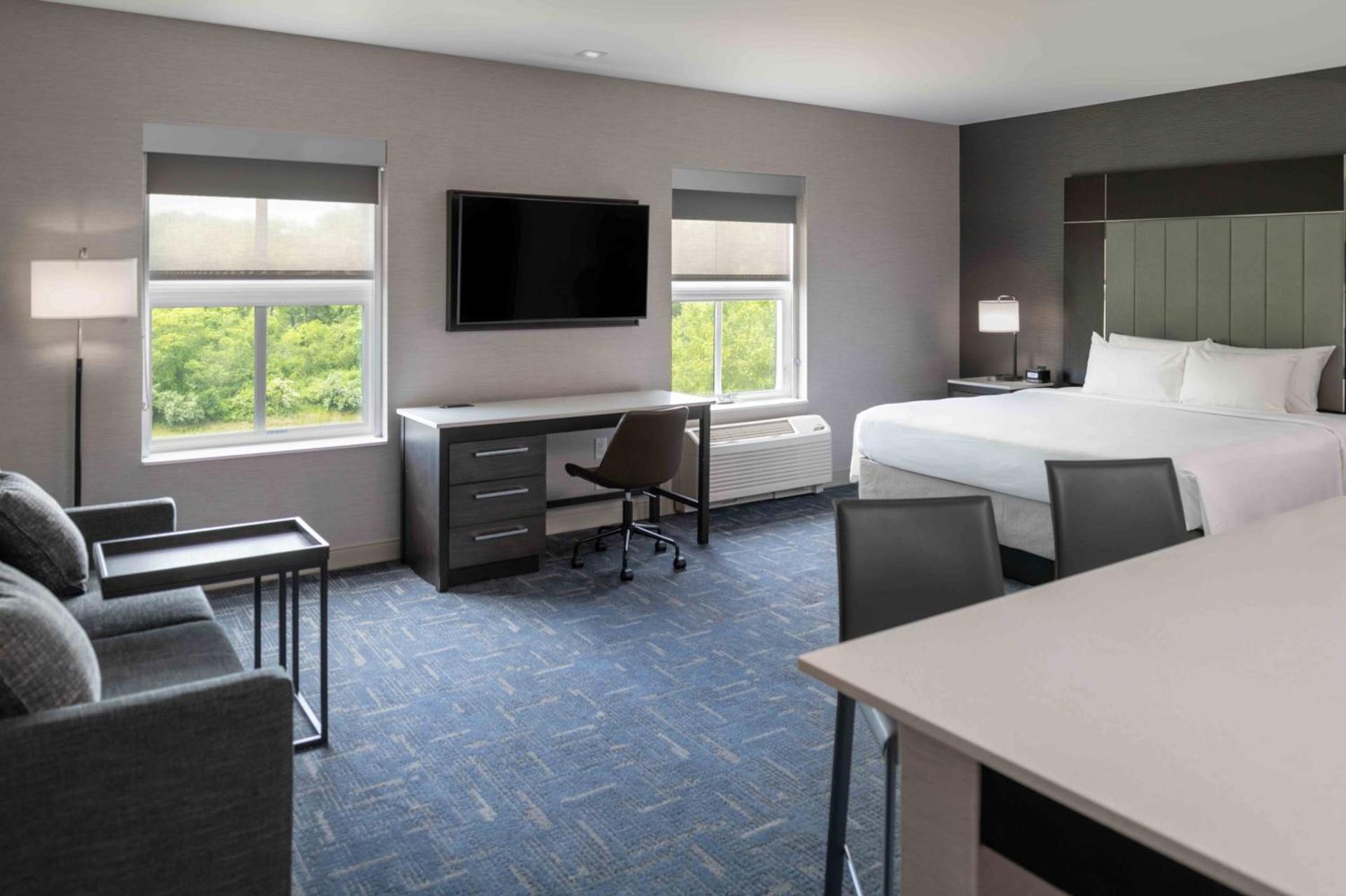 Residence Inn by Marriott Boston Concord photo 10