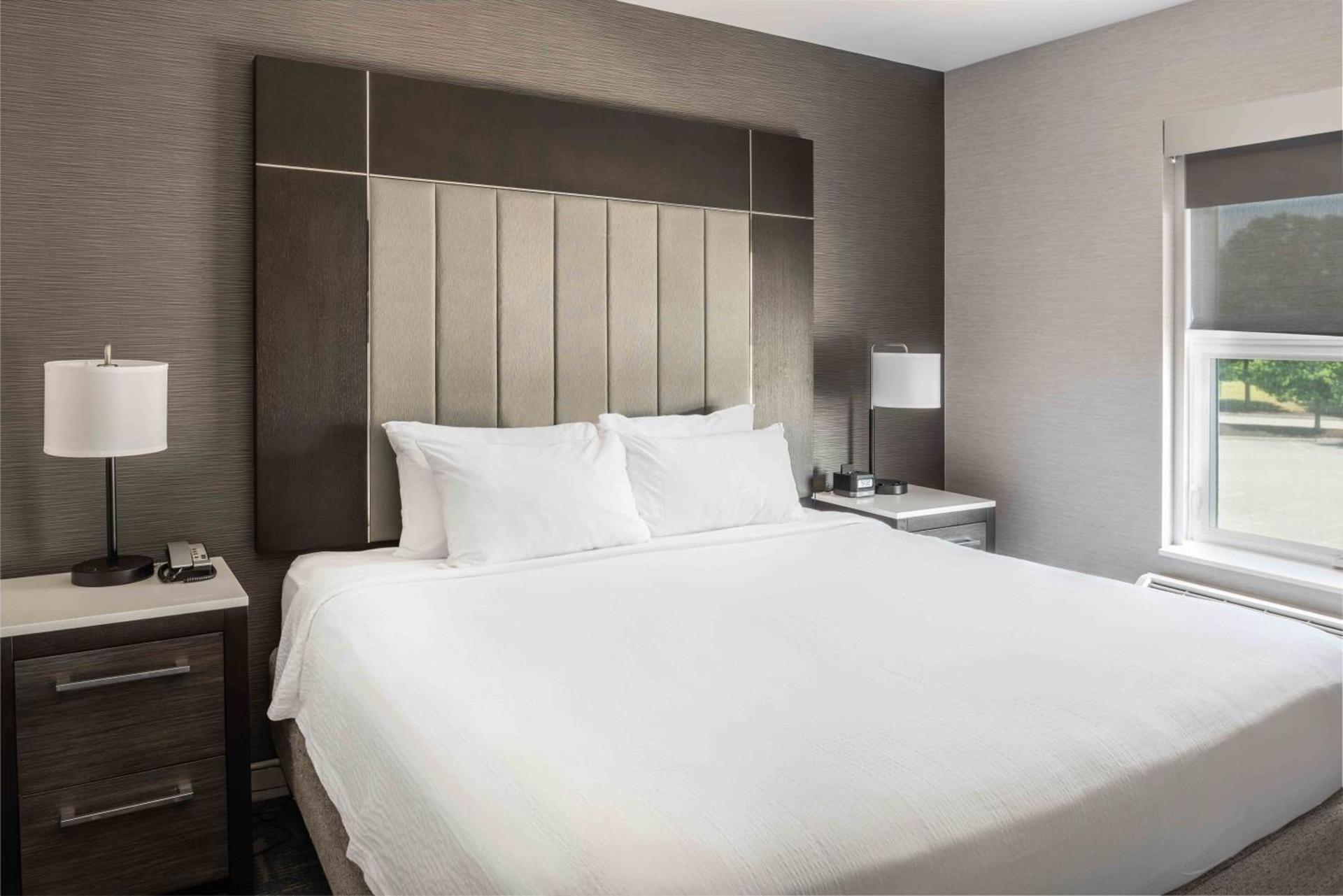 Residence Inn by Marriott Boston Concord photo 14