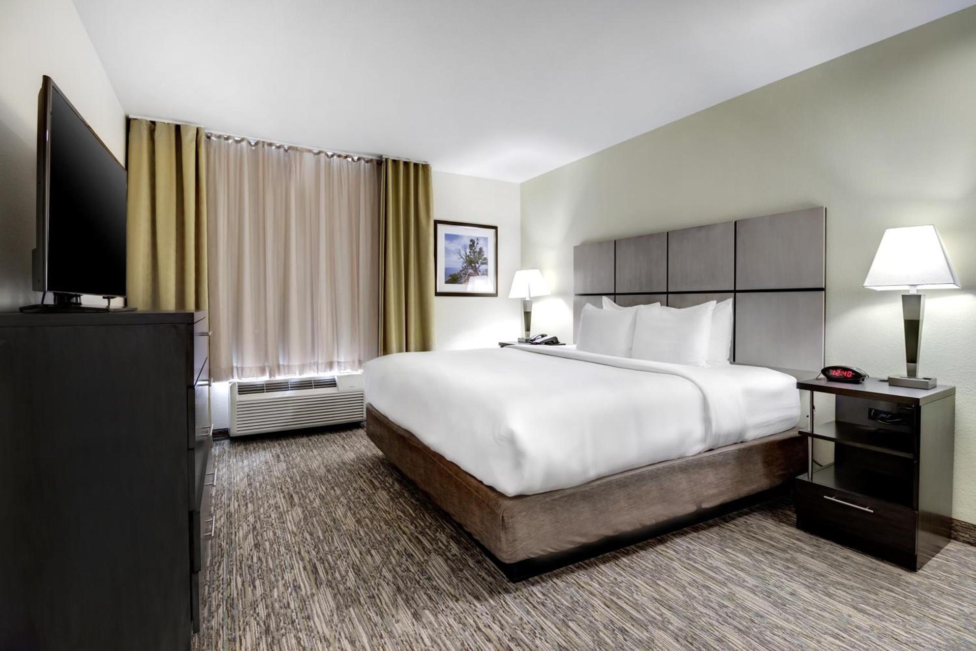 Candlewood Suites Waco by IHG photo 12
