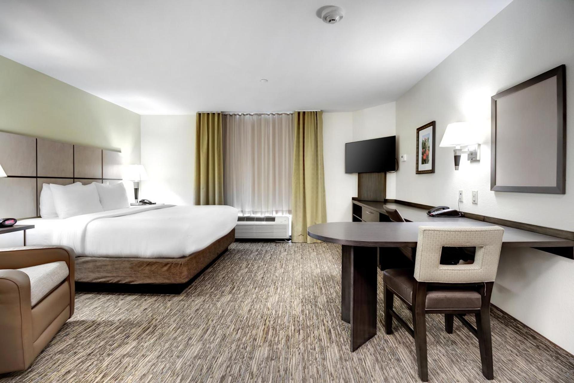 Candlewood Suites Waco by IHG photo 29