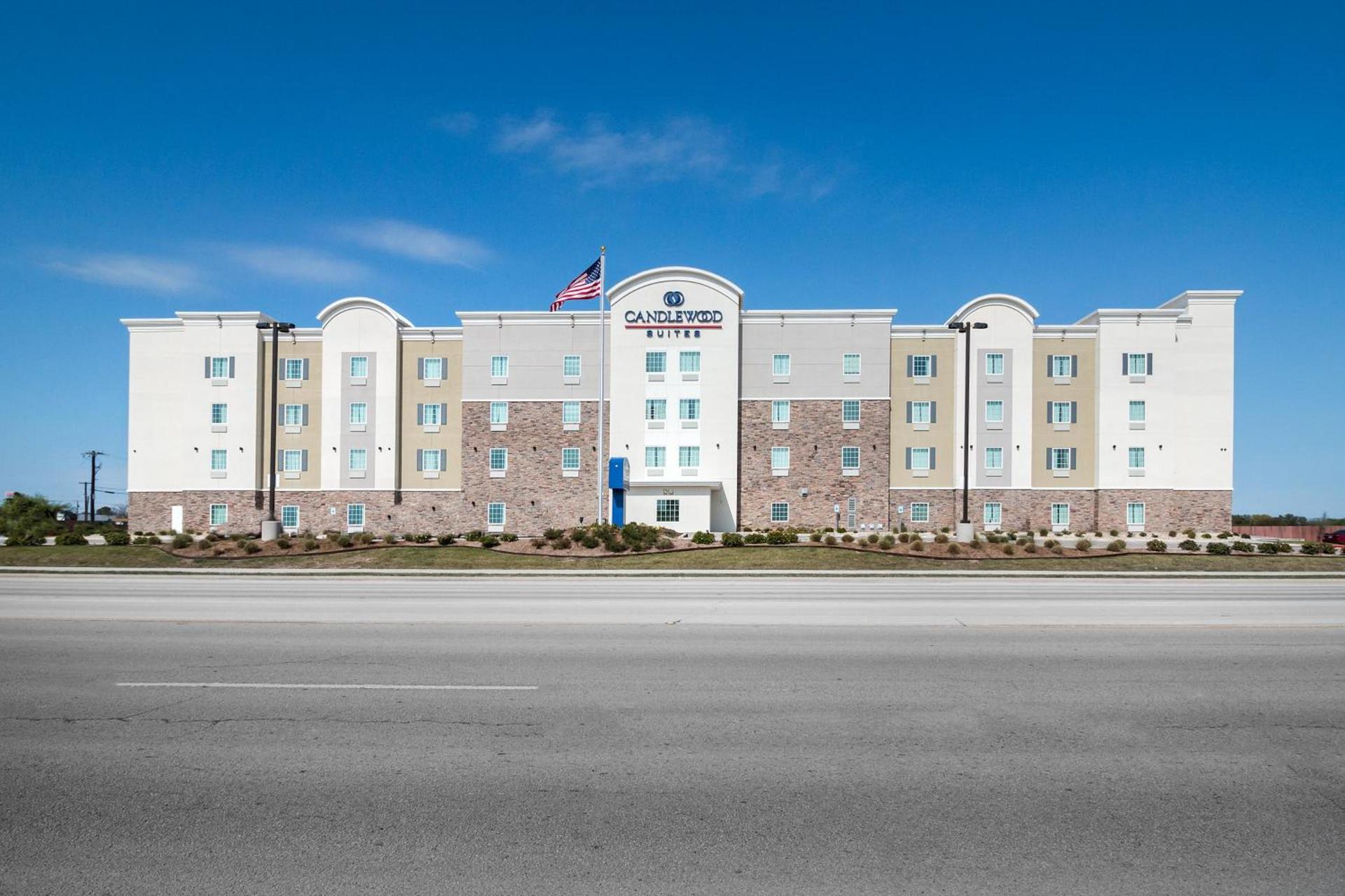 Candlewood Suites Waco by IHG photo 39