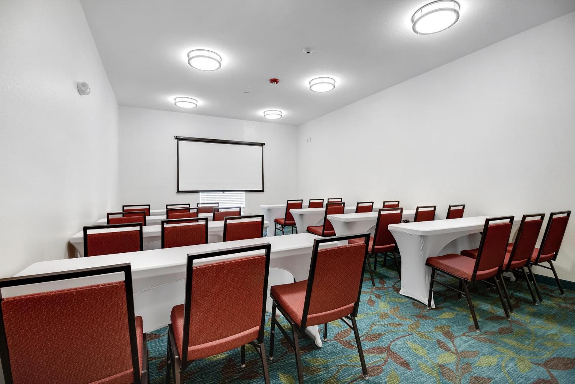 Candlewood Suites Waco by IHG photo 44